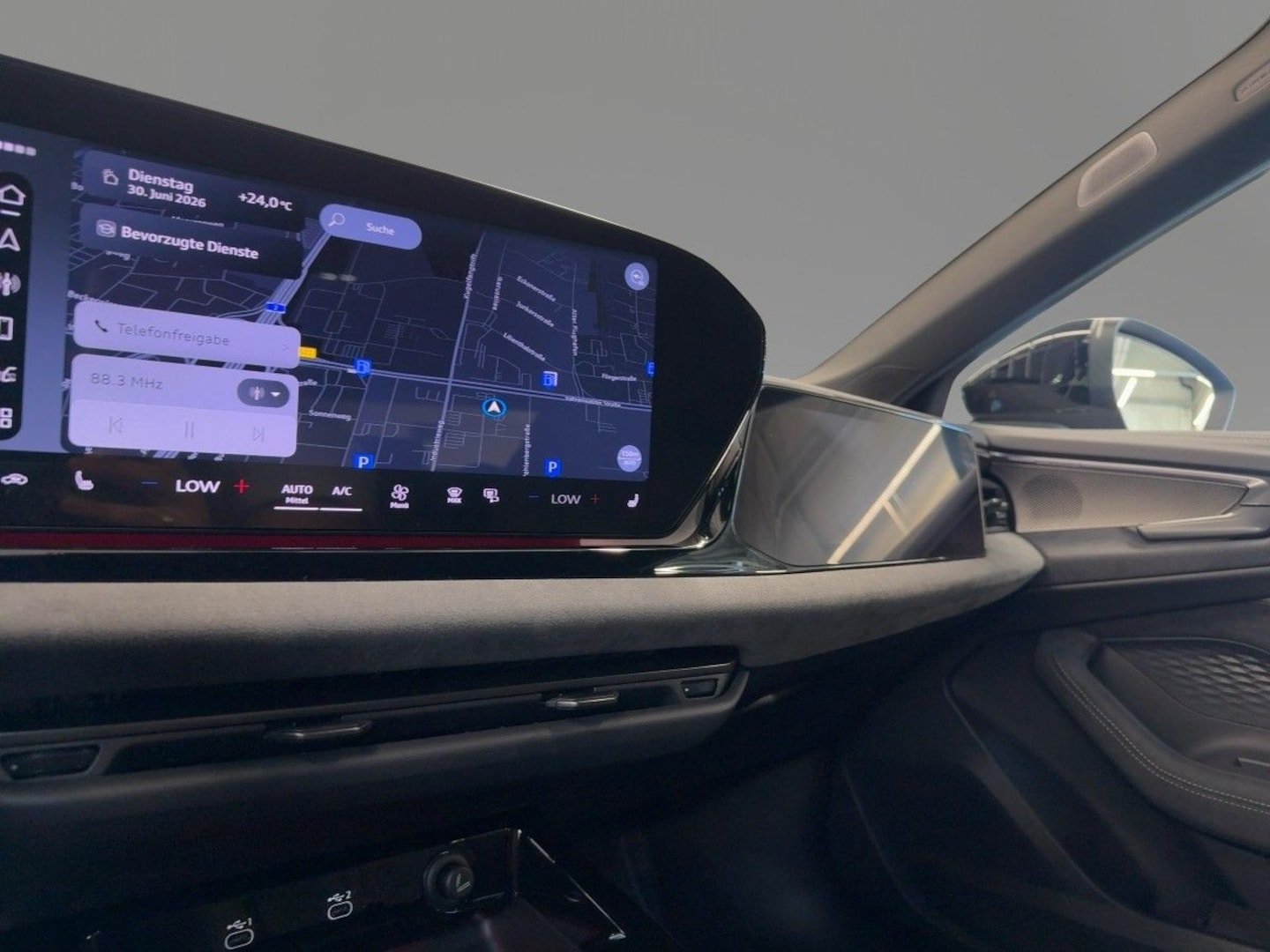 Bild über Audi A5 Limousine e-hybrid e-hybrid quattro 270 kW S tronic - für weitere Informationen kontaktieren Sie den Audi Partner