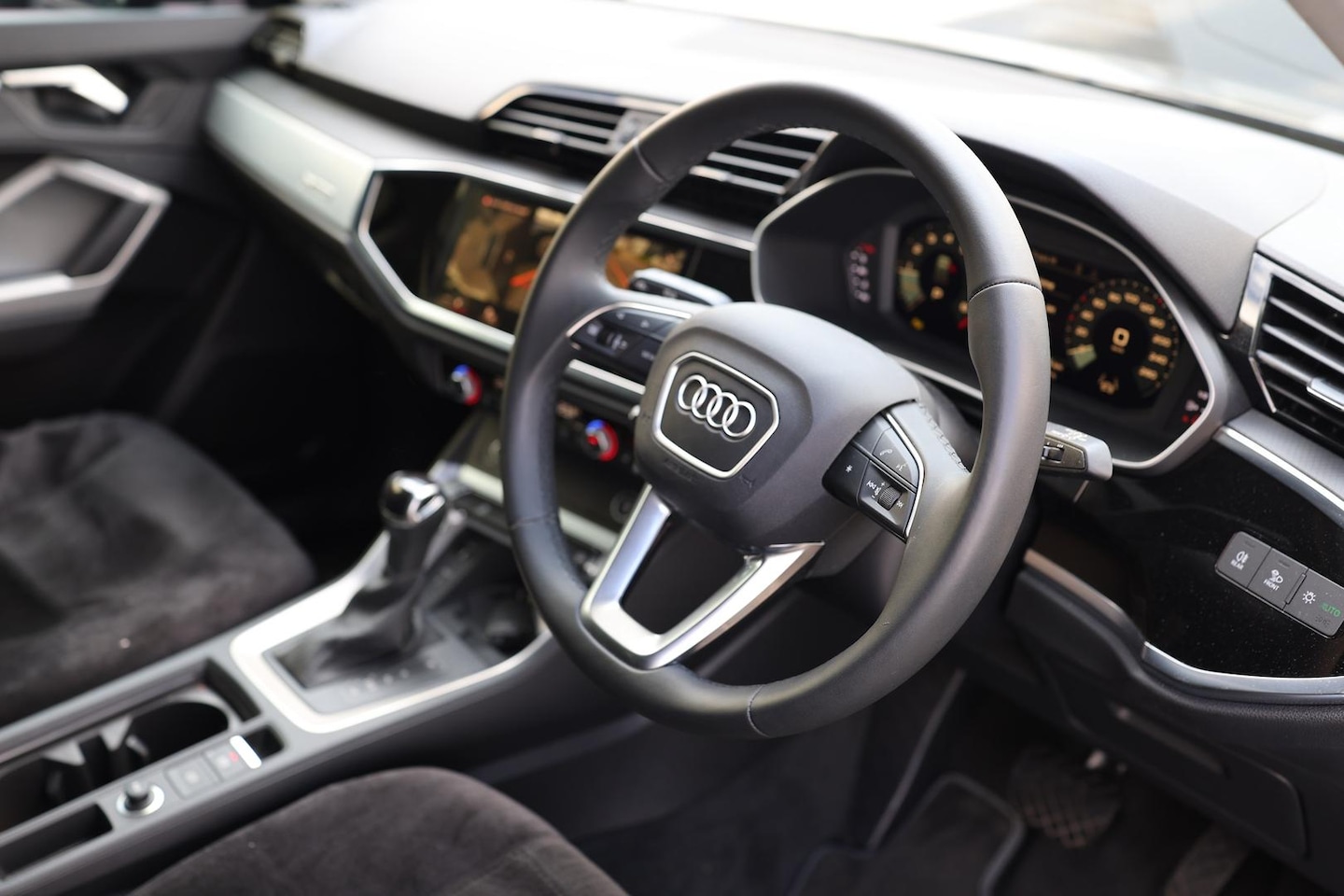 Image about Audi Q3 S line edition TFSI S tronic