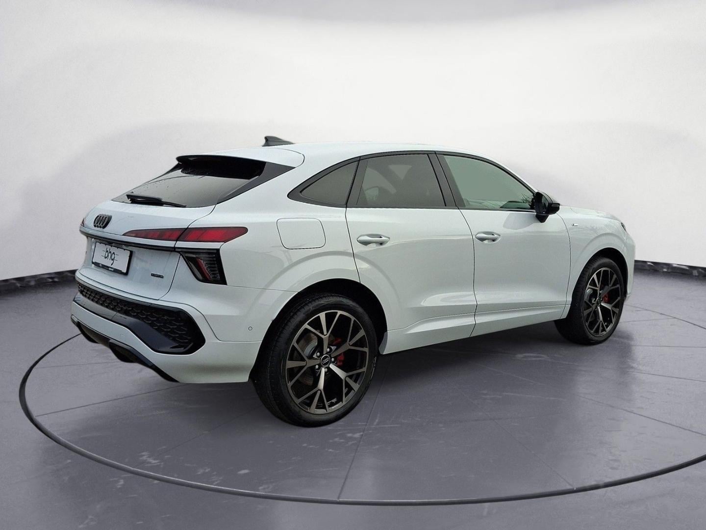 Bild über Audi Q3 Sportback TFSI quattro 150 kW S tronic - für weitere Informationen kontaktieren Sie den Audi Partner