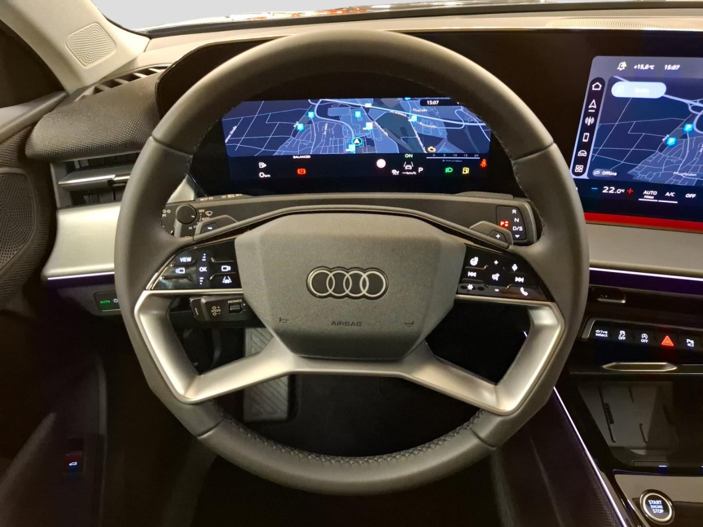 Bild über Audi Q3 SUV TFSI 110 kW S tronic - für weitere Informationen kontaktieren Sie den Audi Partner