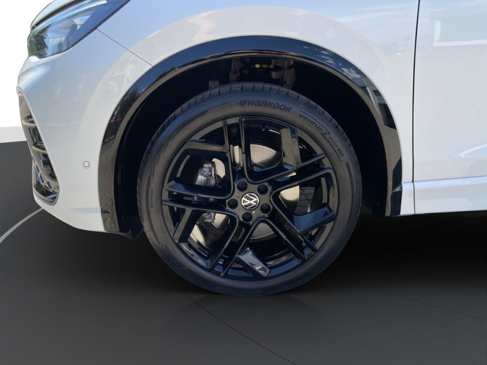 Volkswagen Tiguan – Bild 8