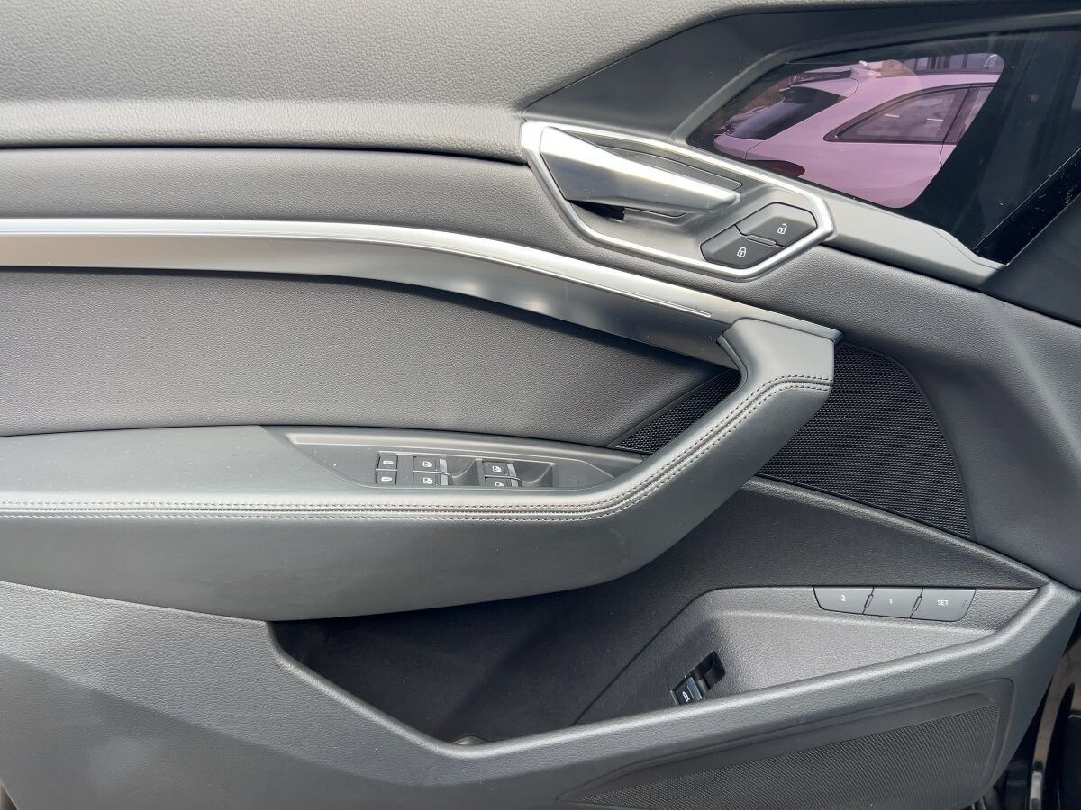Image about Audi e-tron 55 quattro