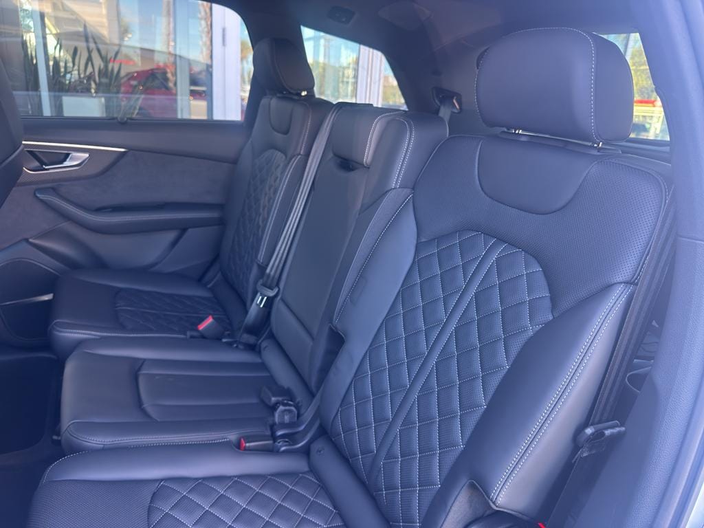 2026 Audi SQ7 Premium Plus - Photo 21