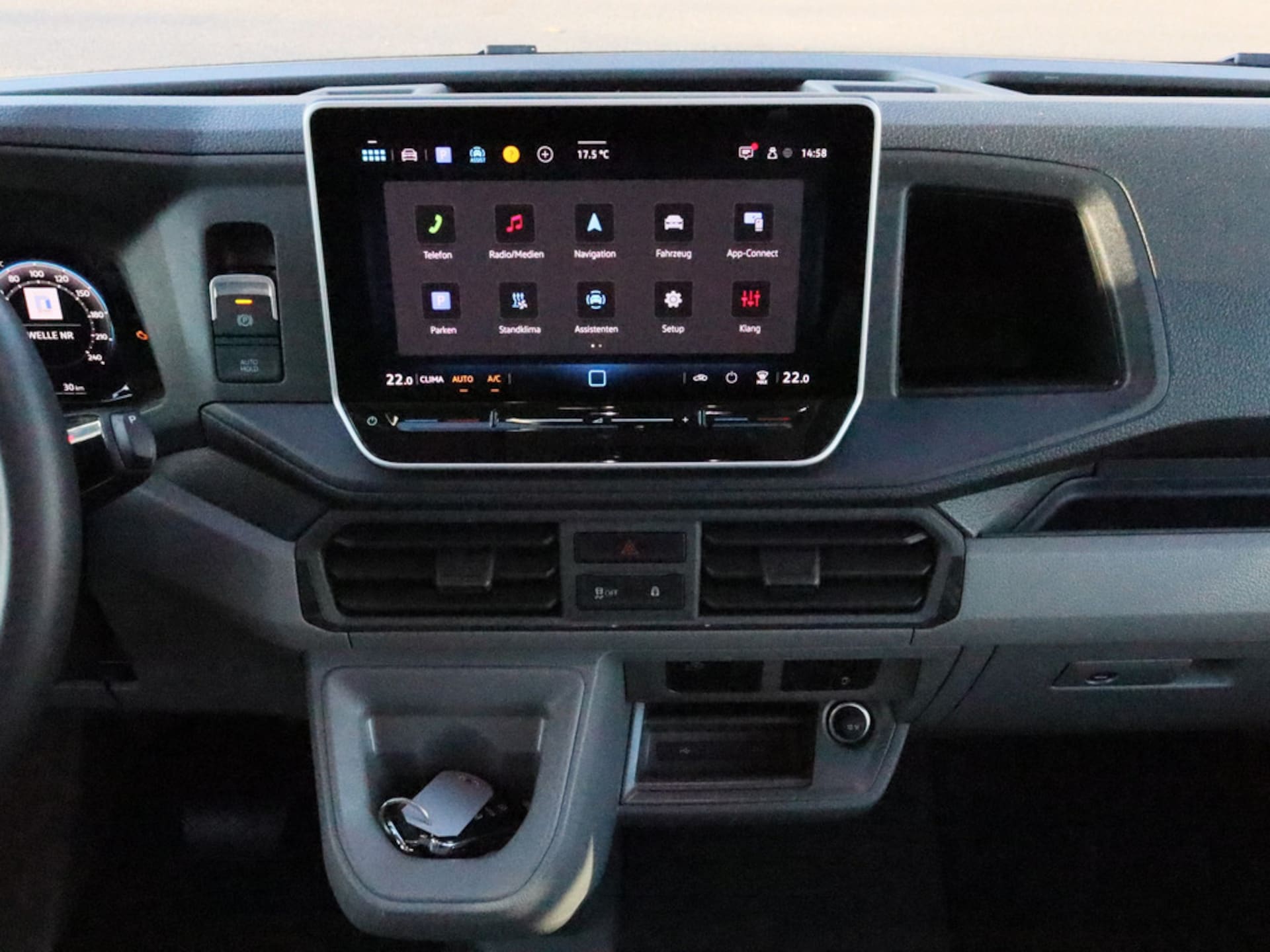 Volkswagen Grand California 600
