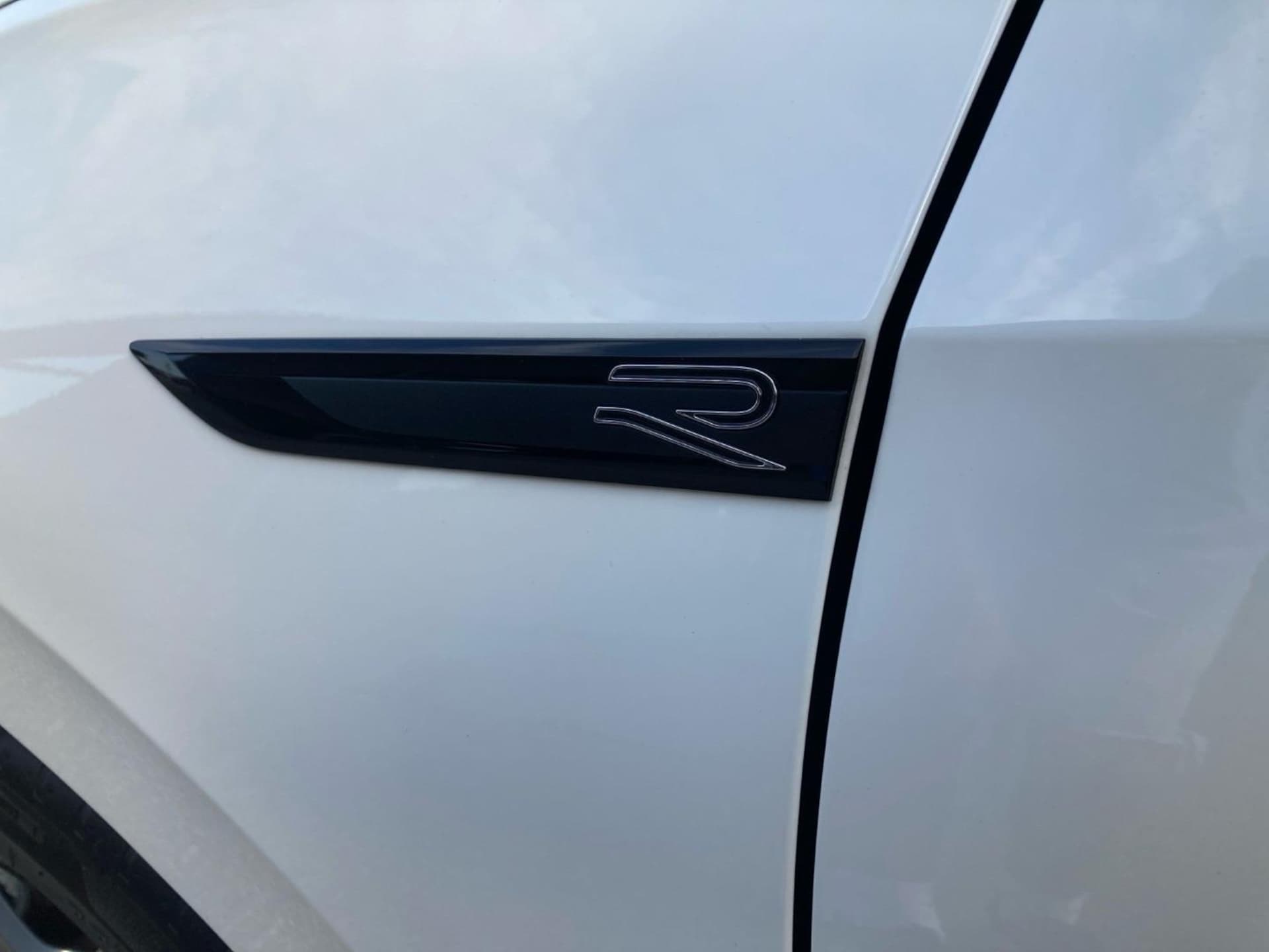 Volkswagen Golf R-Line