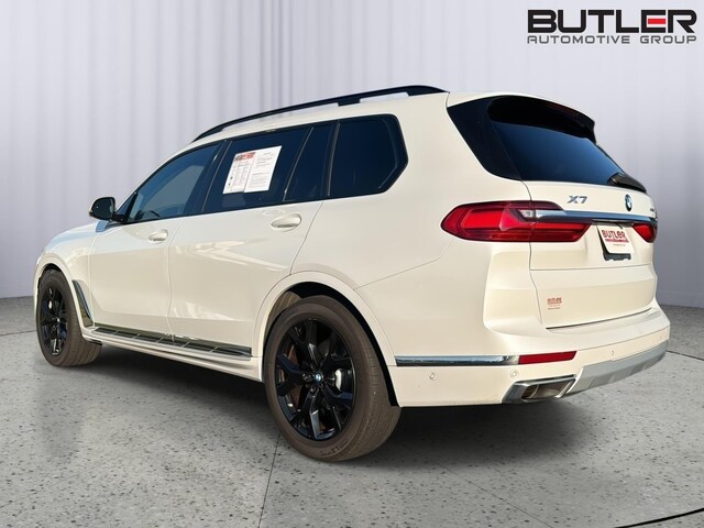 2022 BMW X7