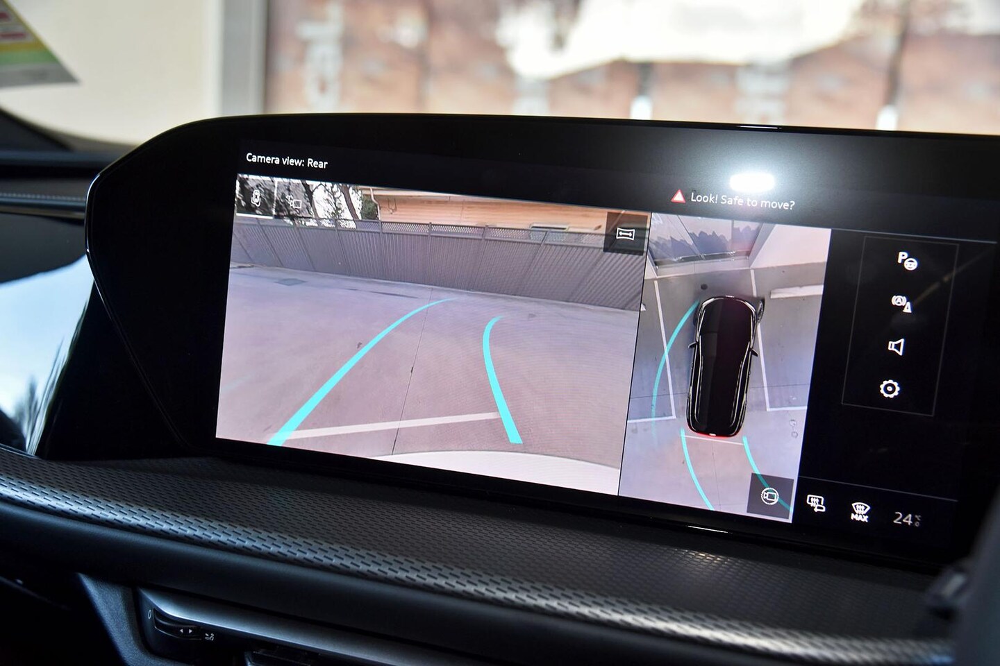 Image about Audi Q5 Sportback e-hybrid quattro S tronic