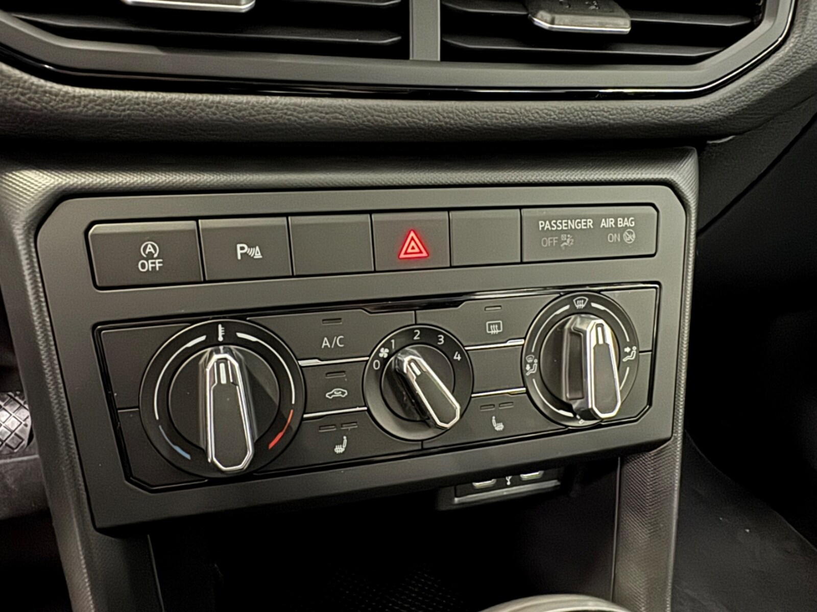 Volkswagen T-Cross – Bild 15