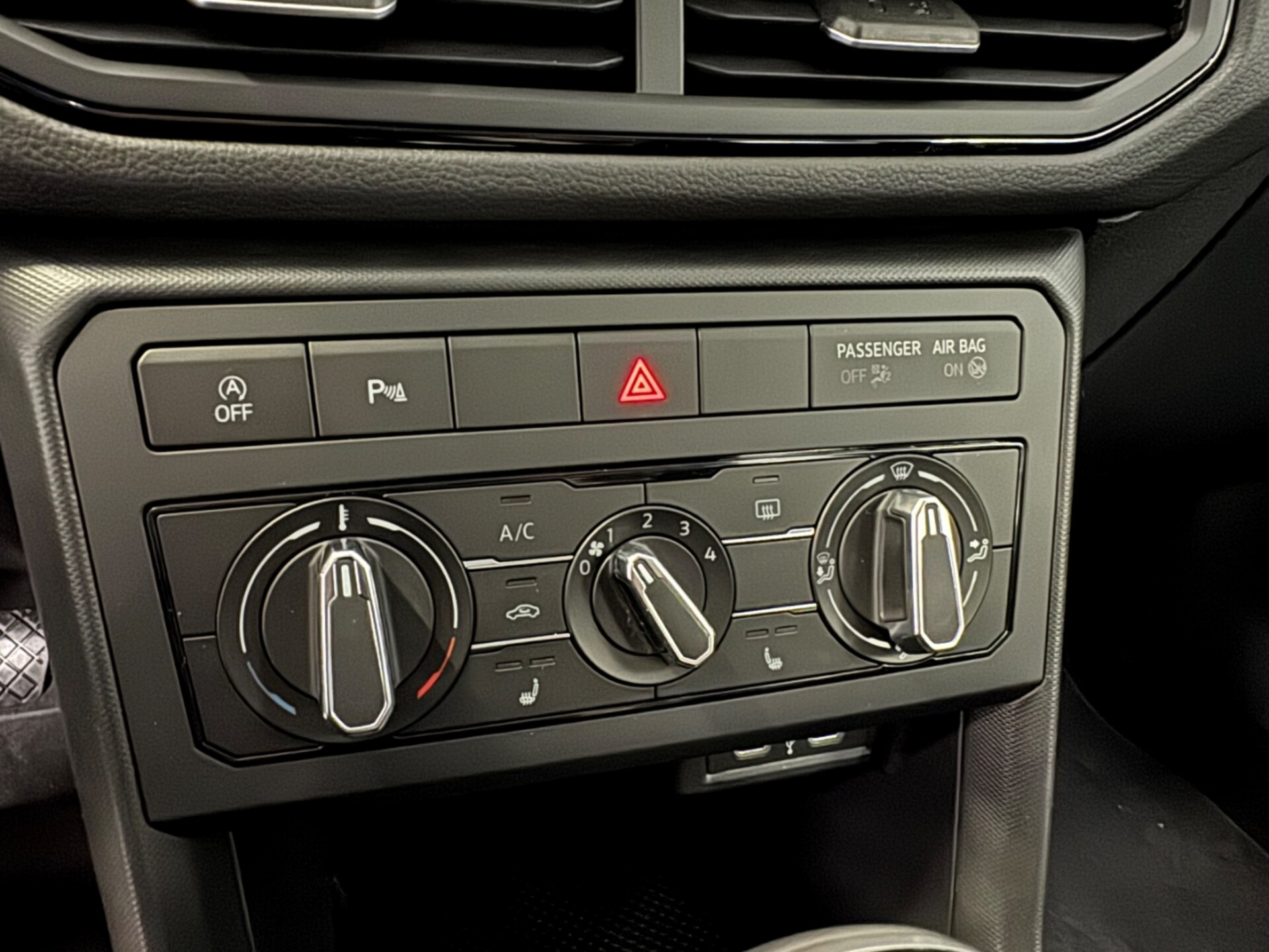 Volkswagen T-Cross Basis-Modell