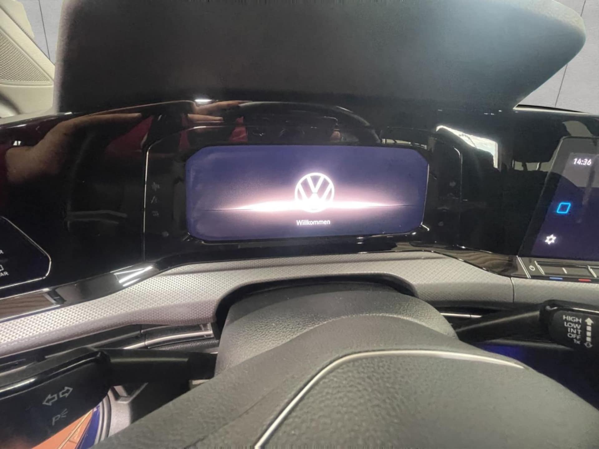 Volkswagen Golf Active