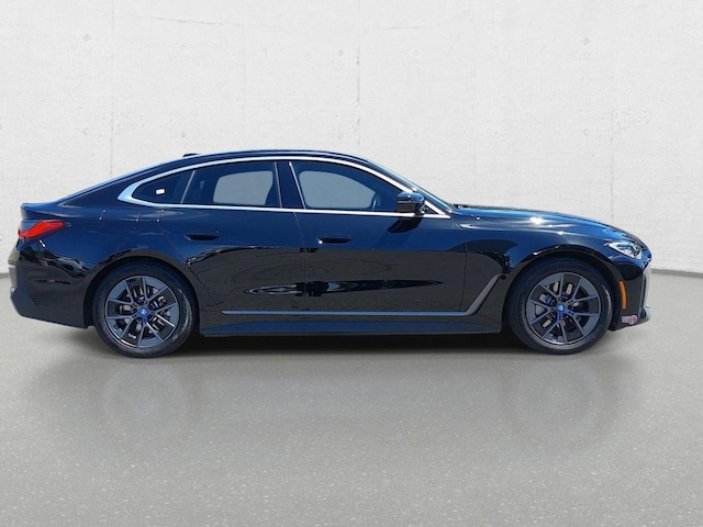 2024 BMW