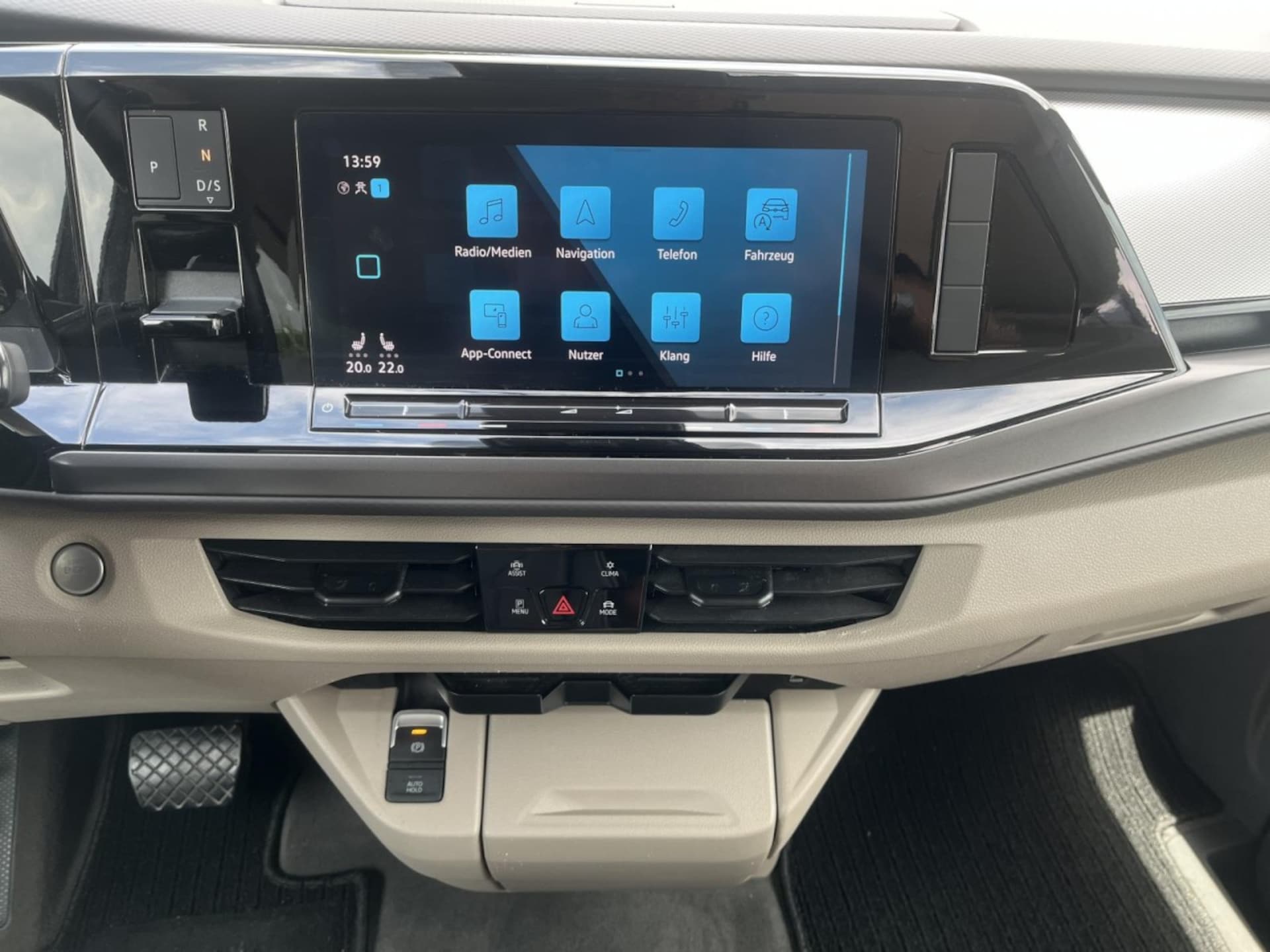 Volkswagen Multivan Basis-Modell