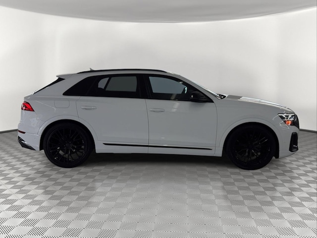 2026 Audi SQ8 Premium Plus - Photo 8