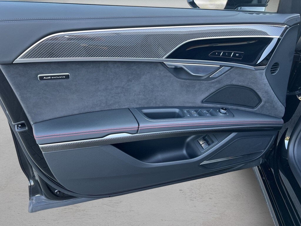 Image about Audi A8 TFSI e 60 TFSI e quattro tiptronic