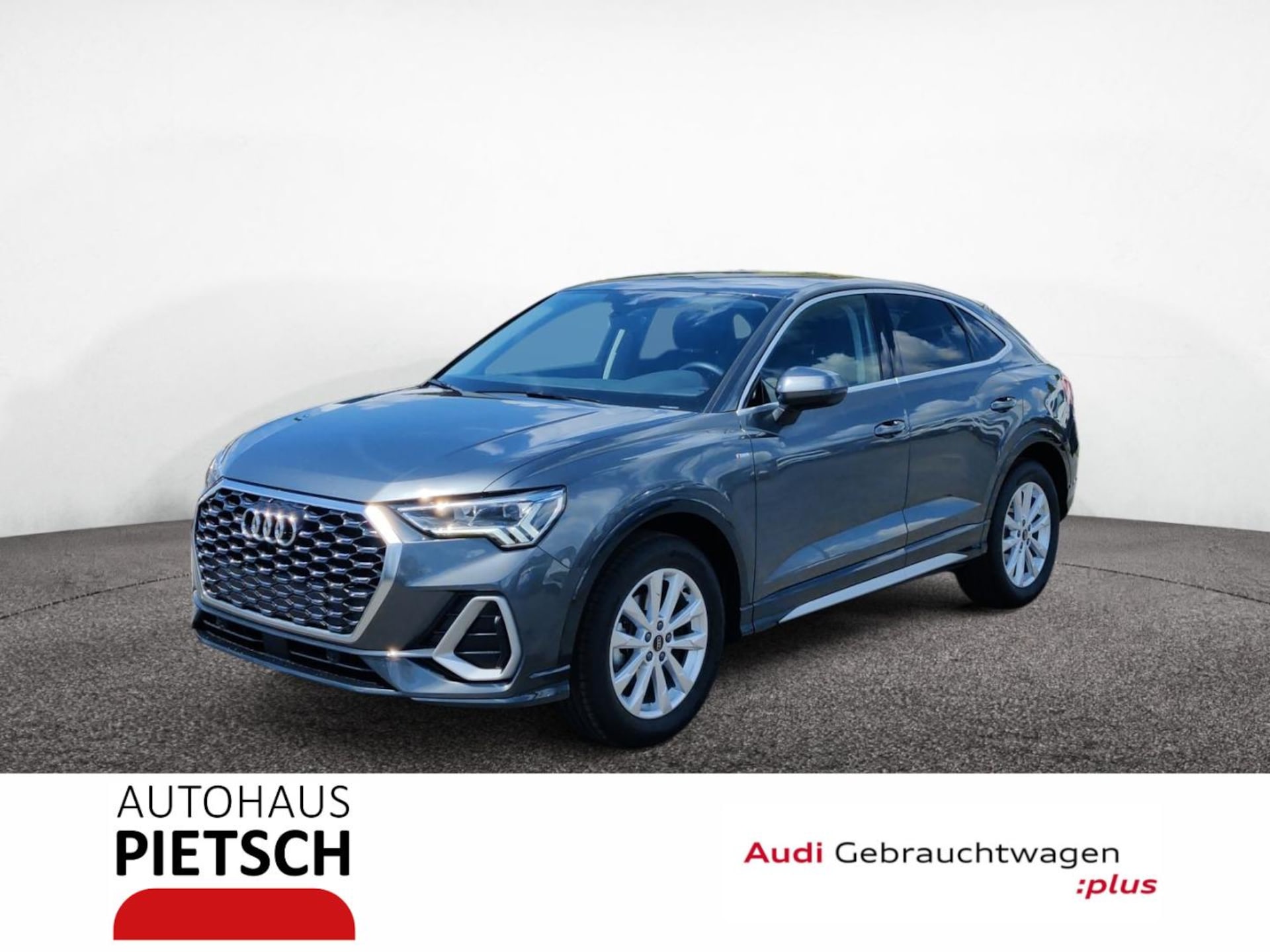 Audi Q3 Sportback S line