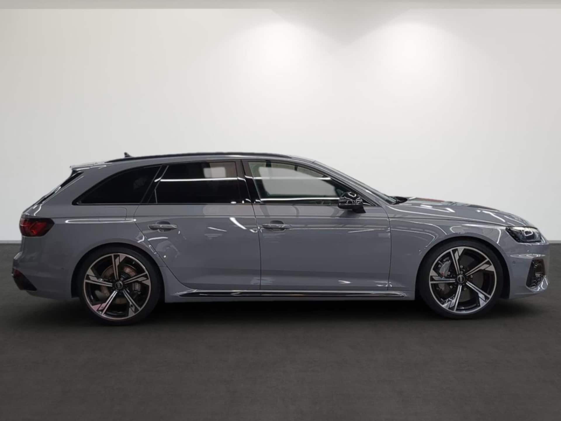 Audi RS 4 Avant