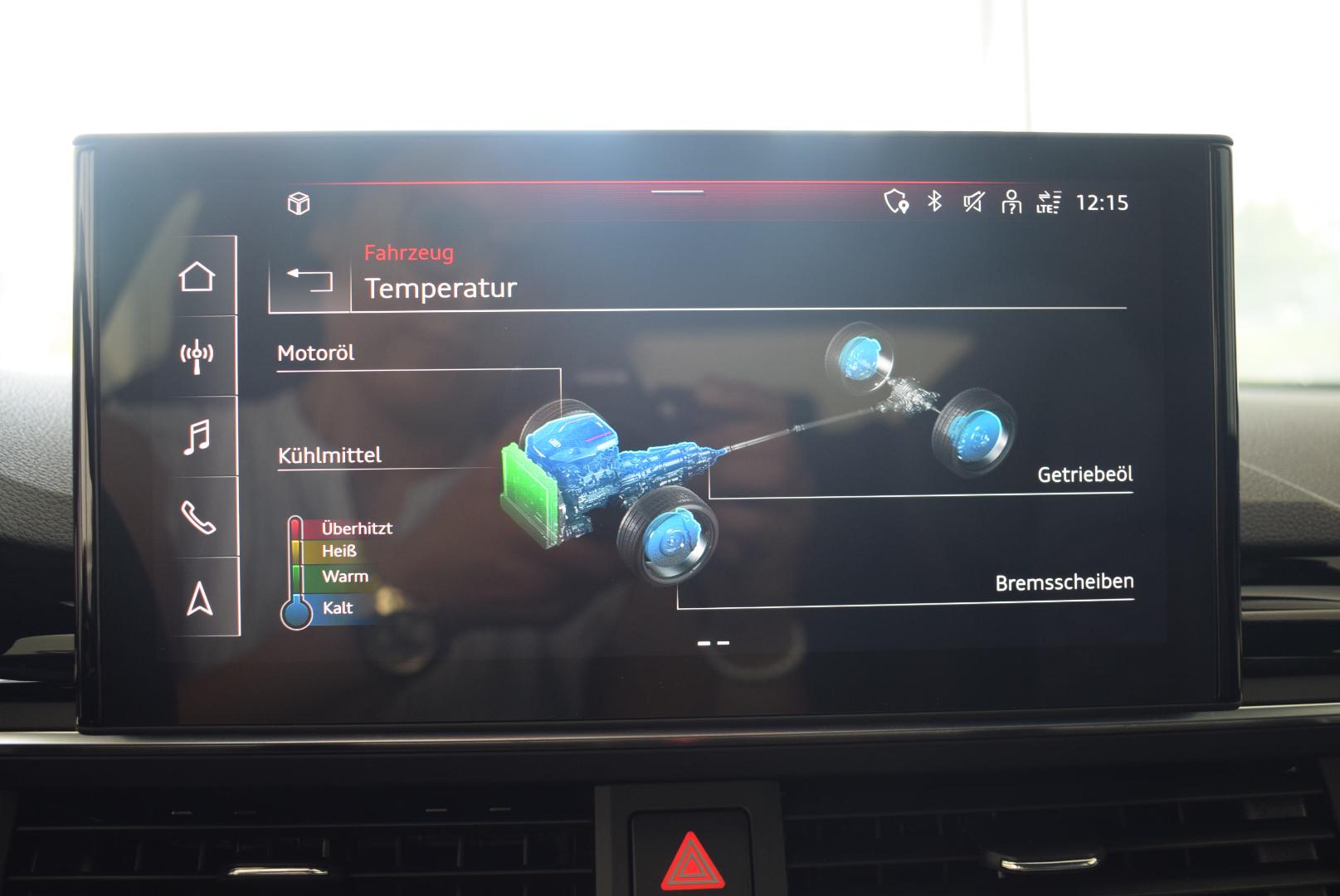 Image about Audi RS 4 Avant TFSI quattro tiptronic