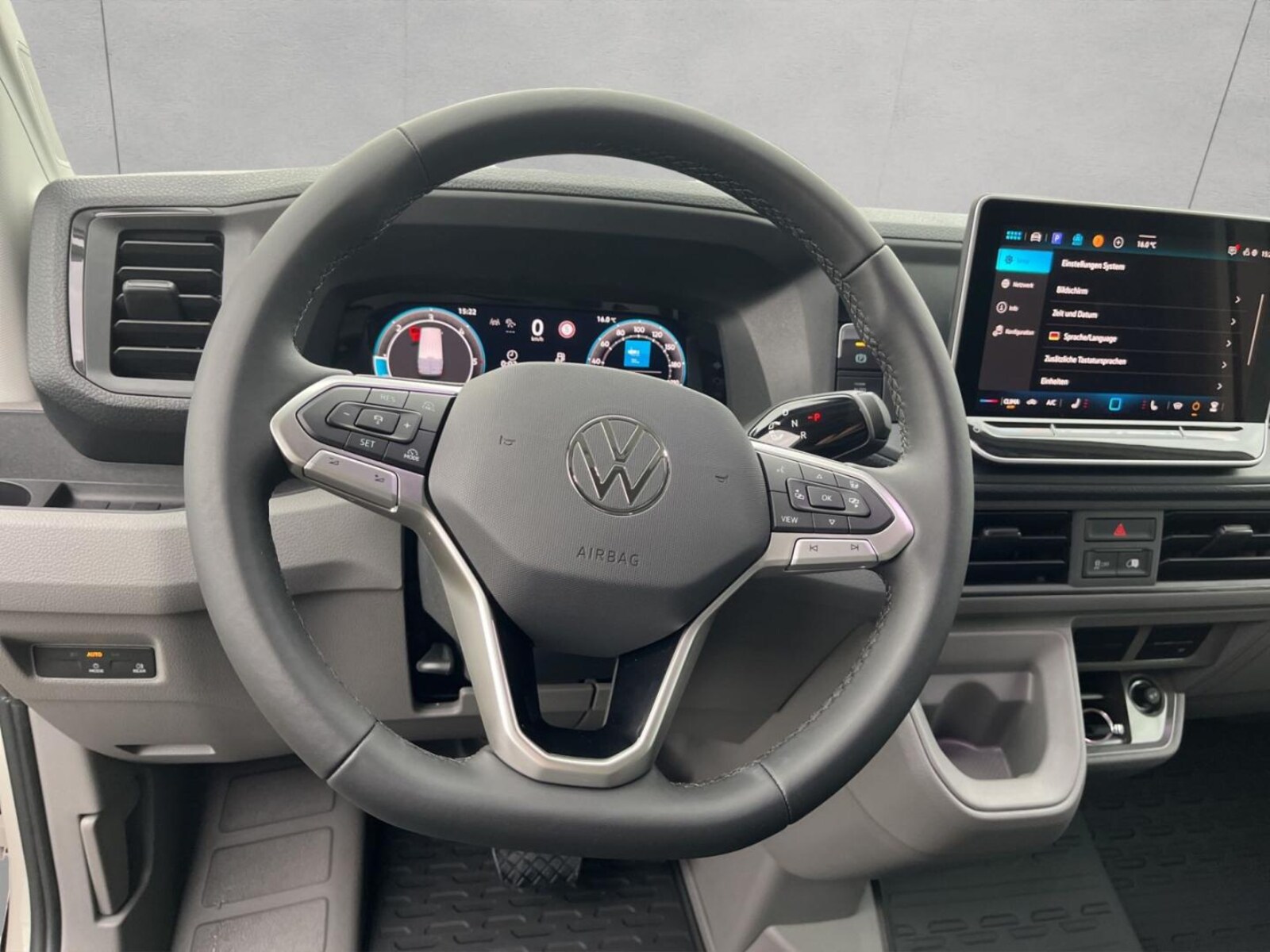 Volkswagen Crafter Kasten mittlerer Radstand – Bild 11