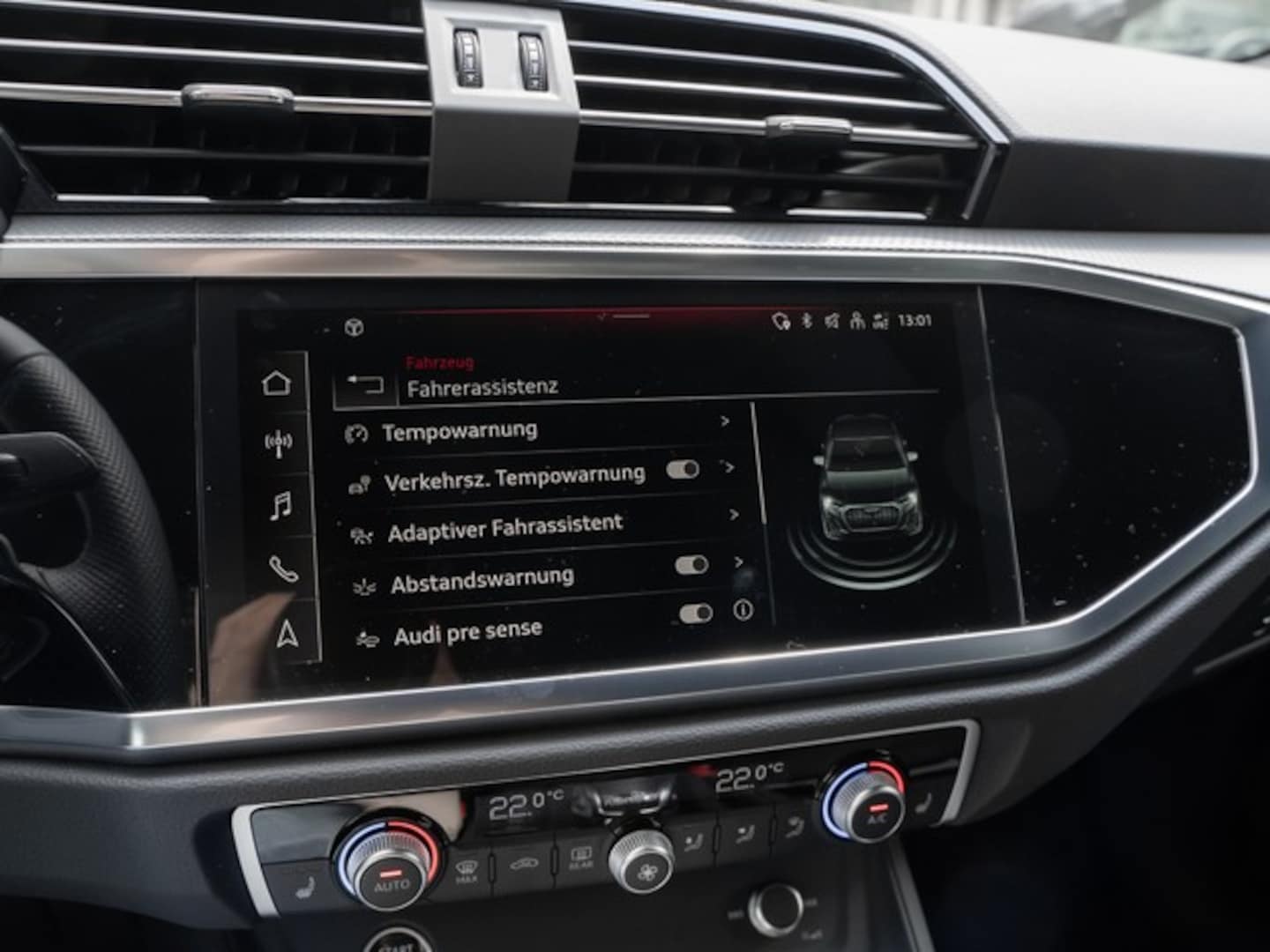 Bild über Audi Q3 Sportback S line 35 TFSI S tronic - für weitere Informationen kontaktieren Sie den Audi Partner