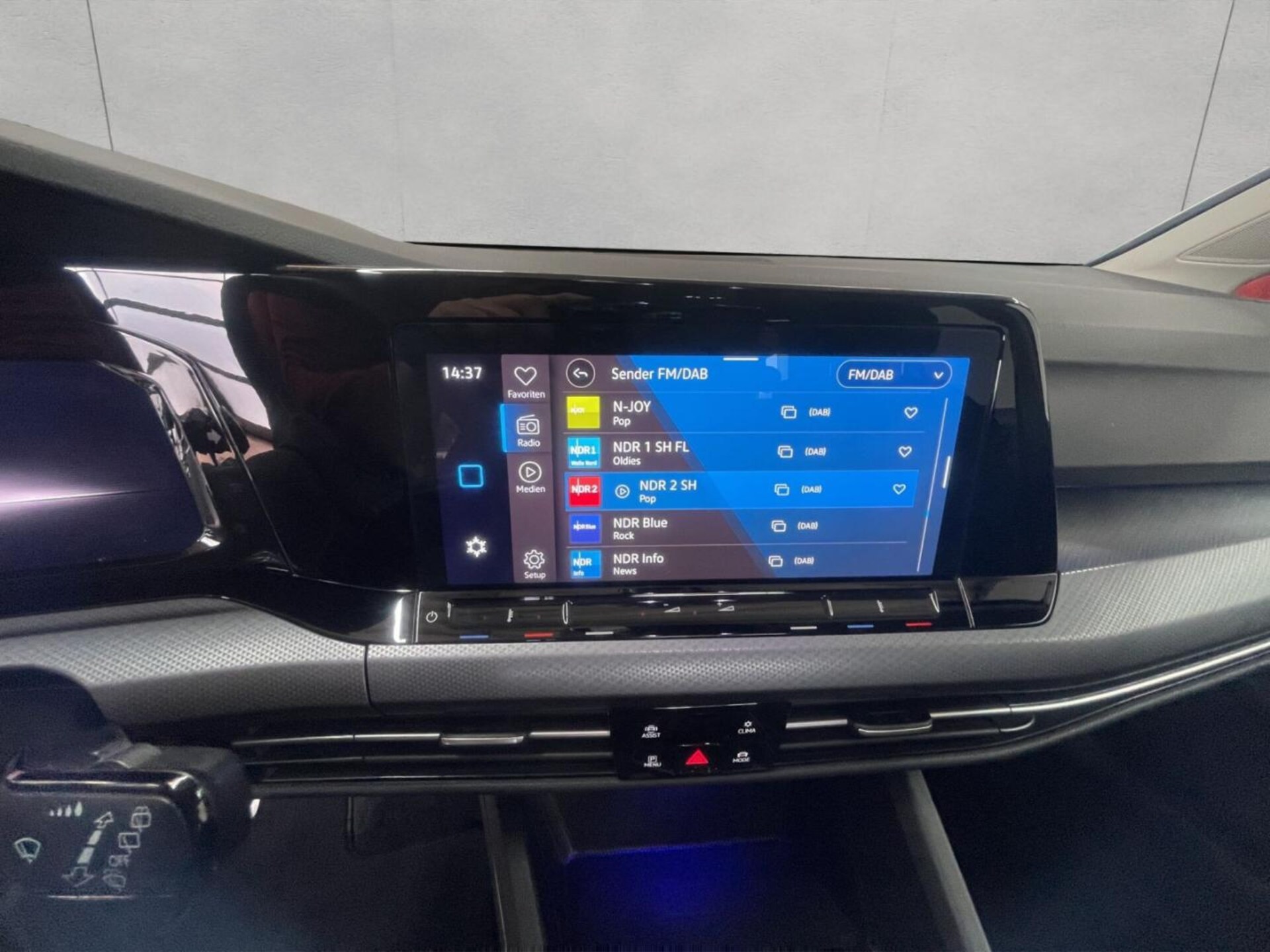 Volkswagen Golf Active