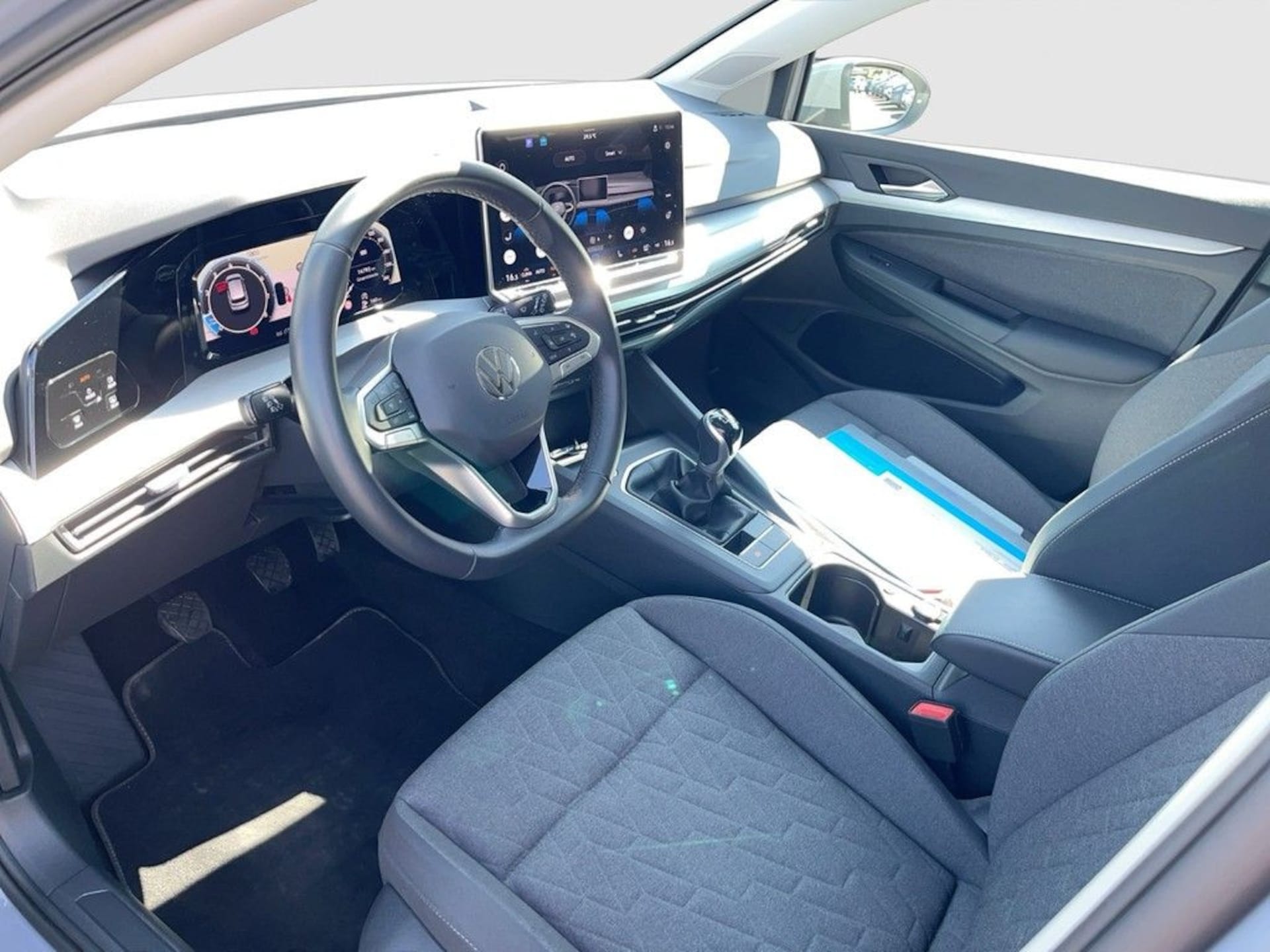 Volkswagen Golf Life