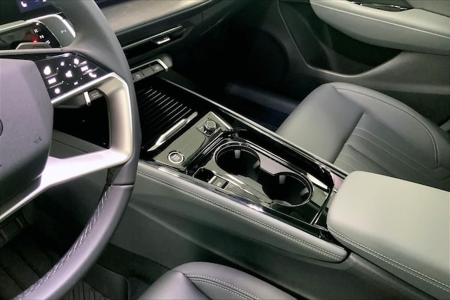 2026 Audi Q3 Base - Photo 16
