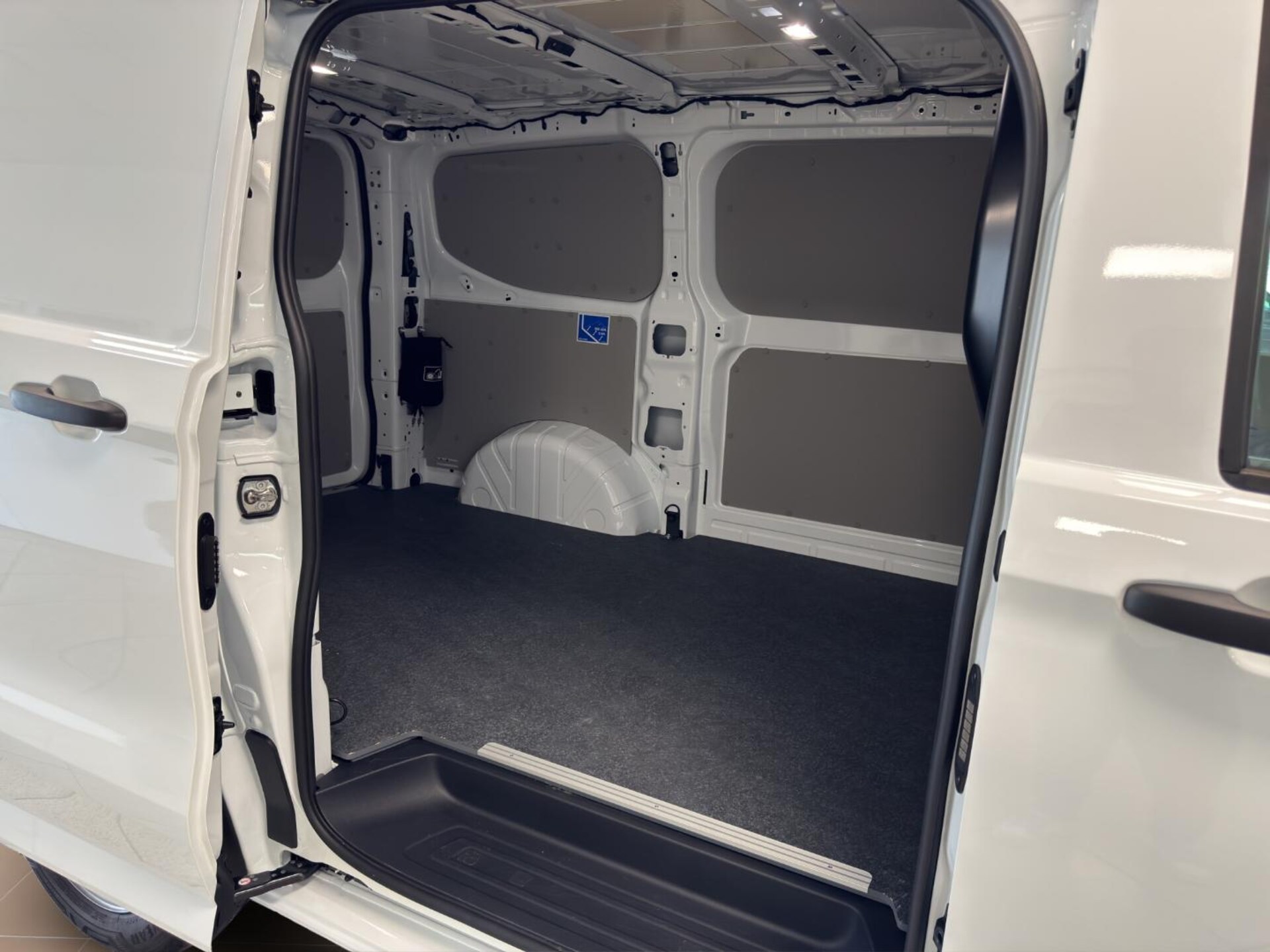 Volkswagen Transporter Kasten kurzer Radstand