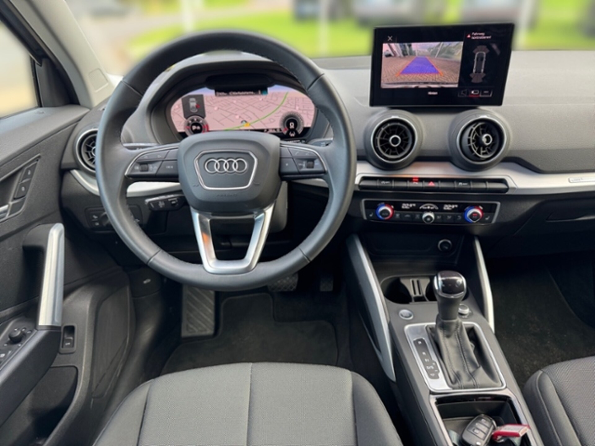 Audi Q2 S line