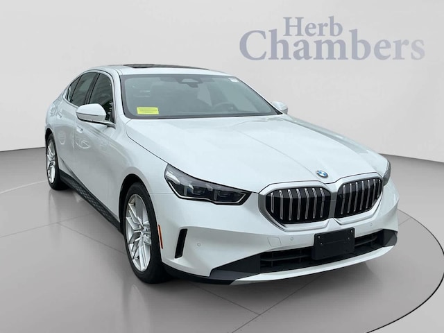 Photo of 2024 BMW 530i