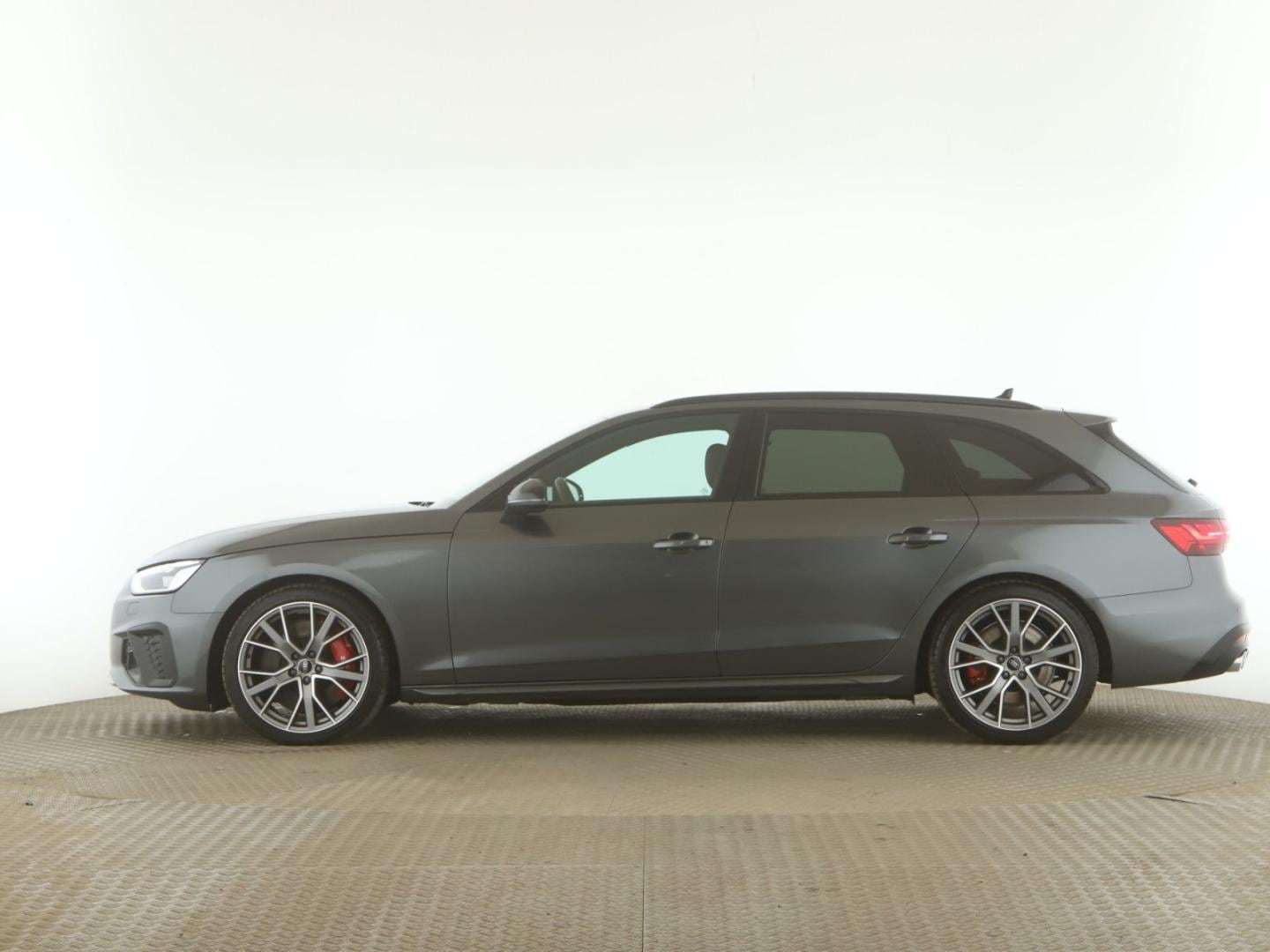 Bild über - für weitere Informationen kontaktieren Sie den Audi Partner