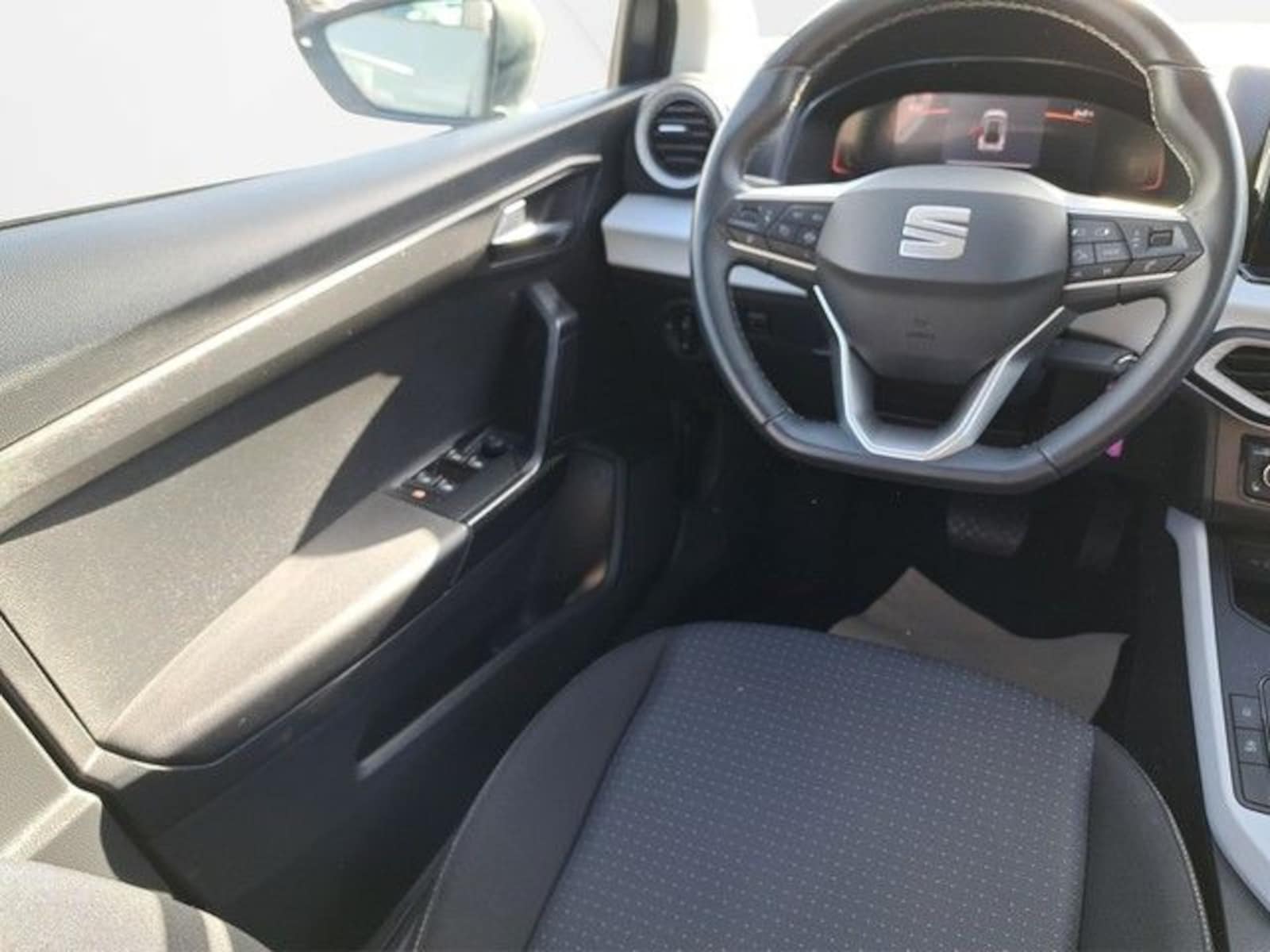 SEAT Arona – Bild 14
