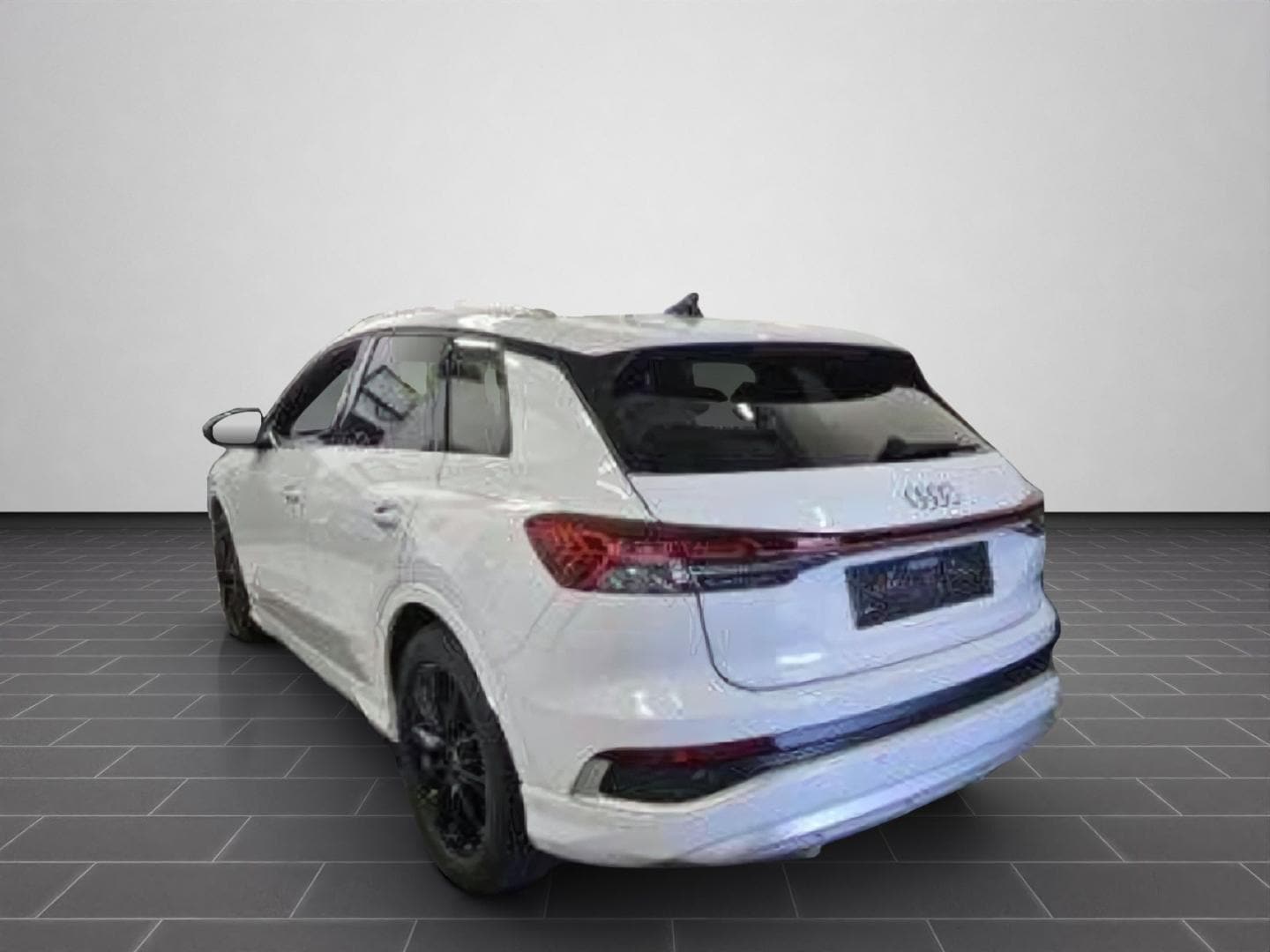 Bild über Audi Q4 e-tron 50 e-tron quattro - für weitere Informationen kontaktieren Sie den Audi Partner