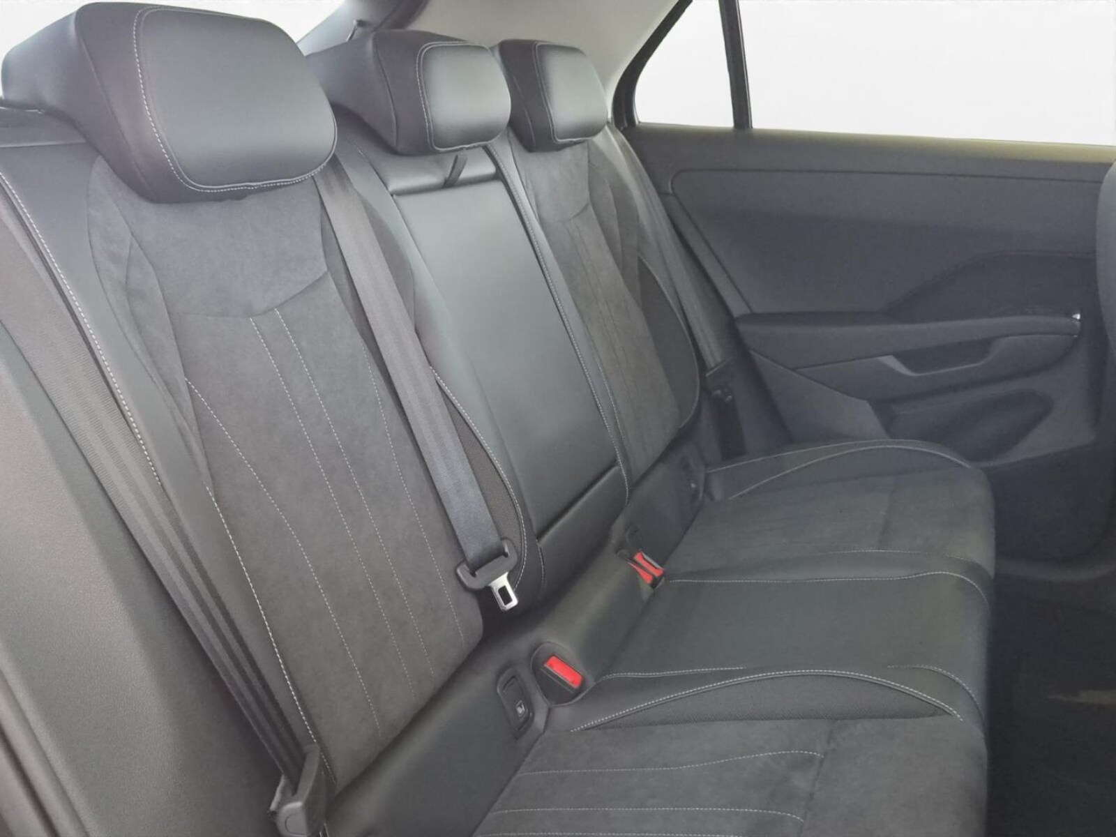 Volkswagen T-Roc – Bild 11