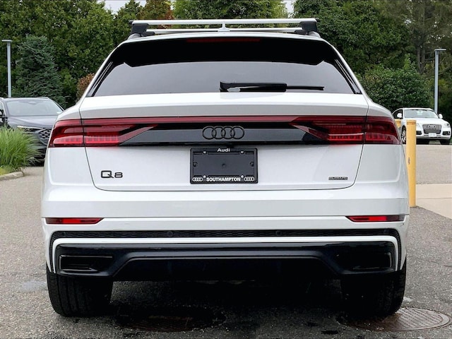 2023 Audi Q8
