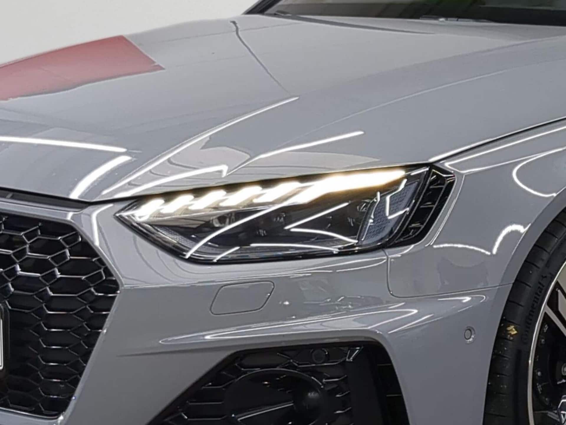 Audi RS 4 Avant