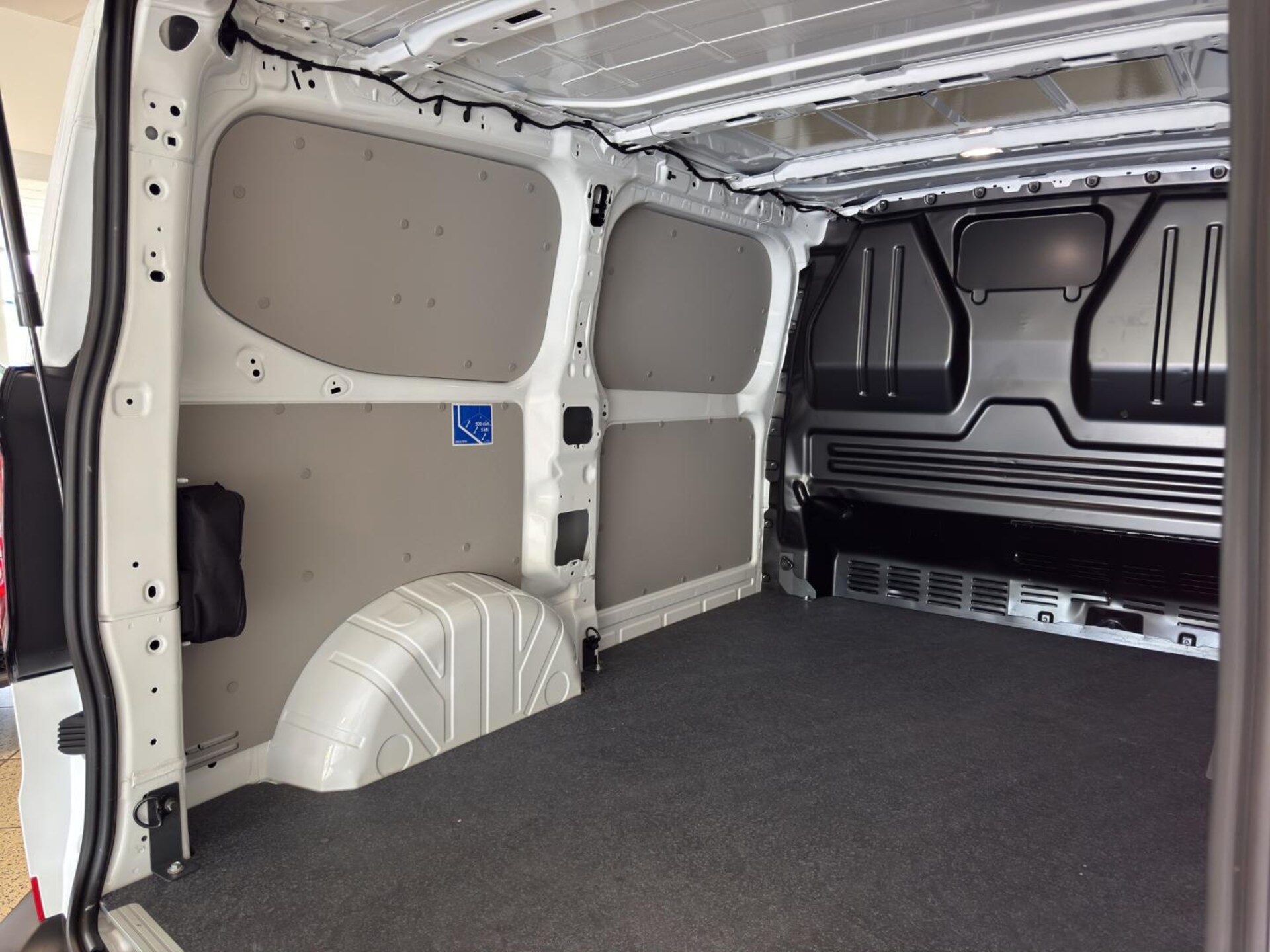 Volkswagen Transporter Kasten kurzer Radstand