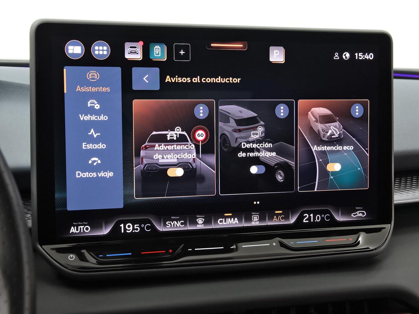 CUPRA Terramar 1.5 TSI e-Hybrid DSG 150 kW (204 CV) — photo 30