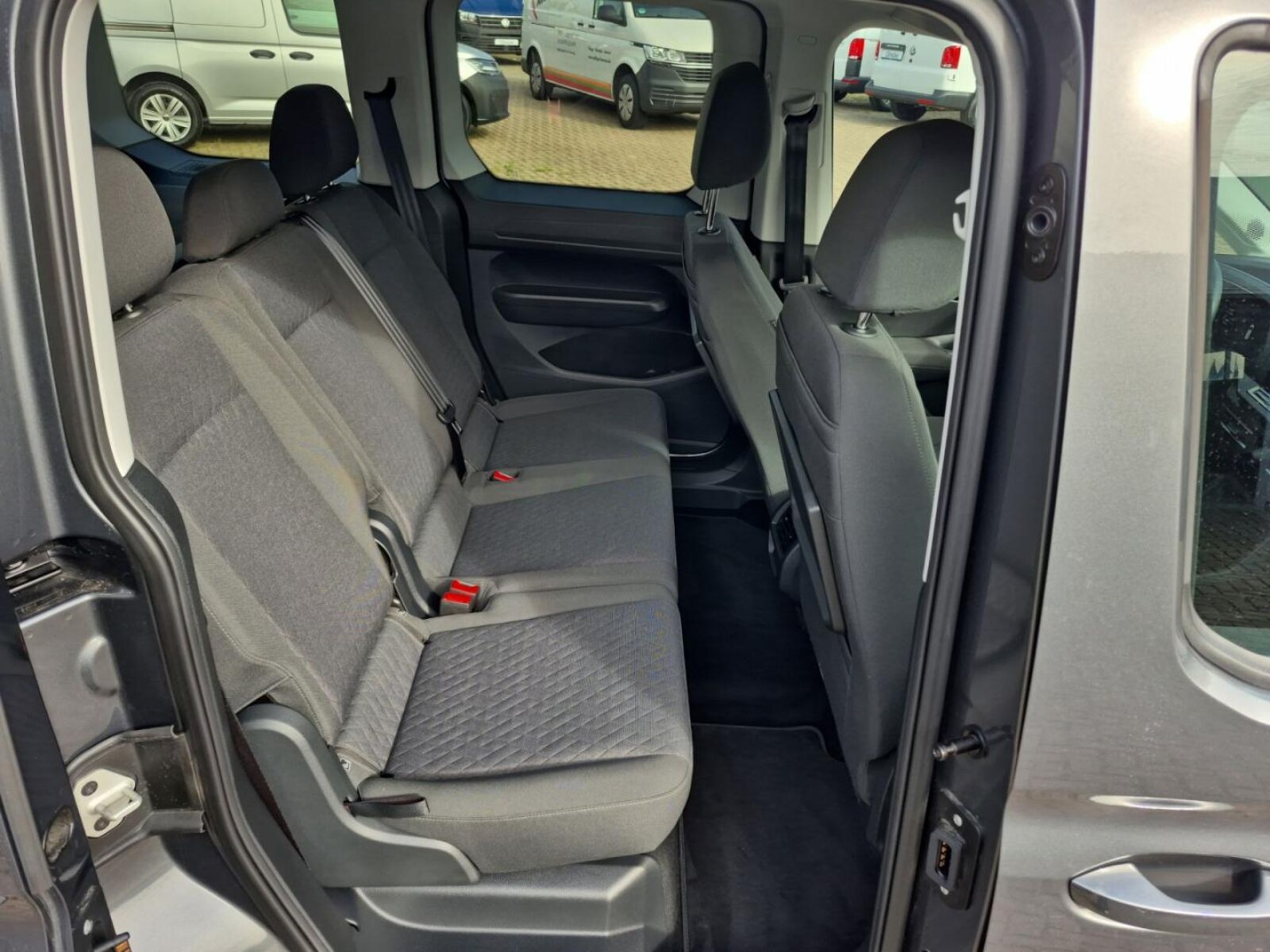 Volkswagen Caddy – Bild 17