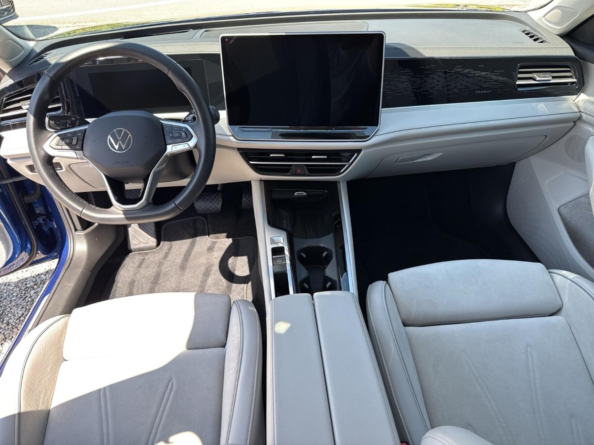 Volkswagen Passat Elegance