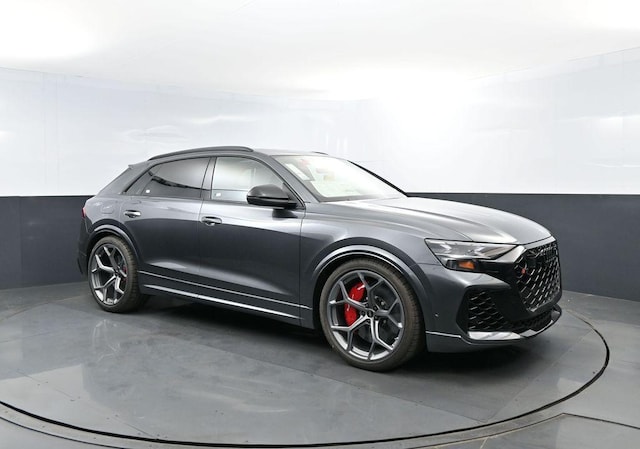 2026 Audi RS Q8 SUV performance