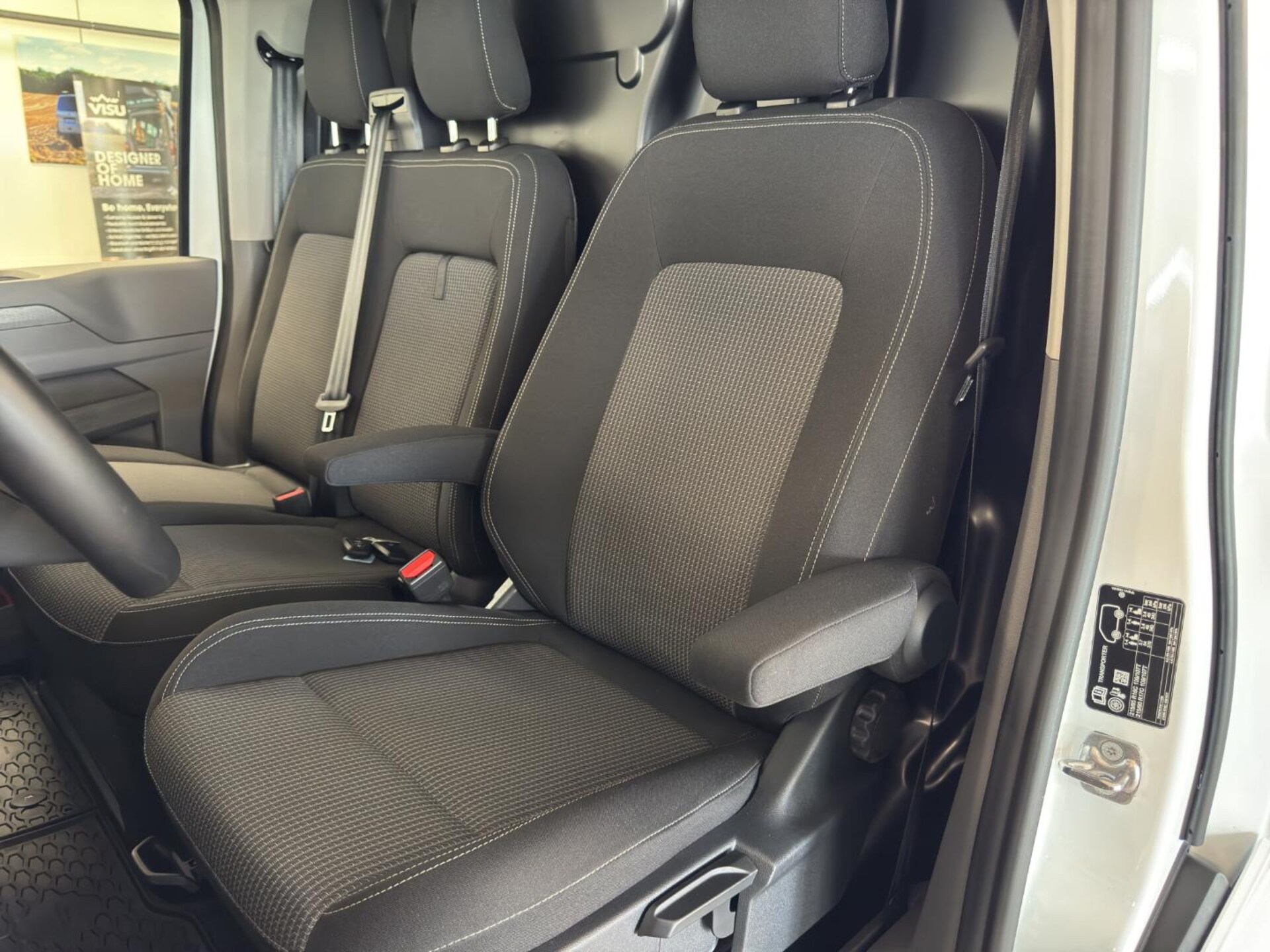 Volkswagen Transporter Kasten kurzer Radstand