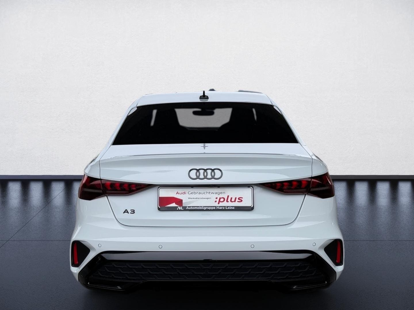 Bild über Audi A3 Limousine TFSI 110 kW S tronic - für weitere Informationen kontaktieren Sie den Audi Partner