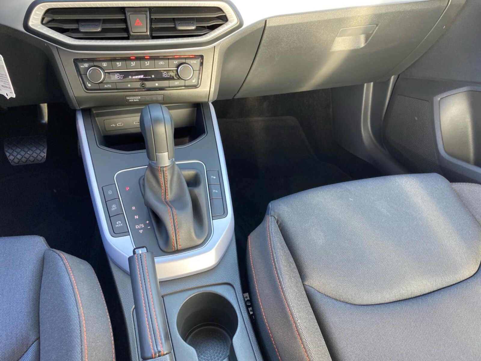 SEAT Arona – Bild 7