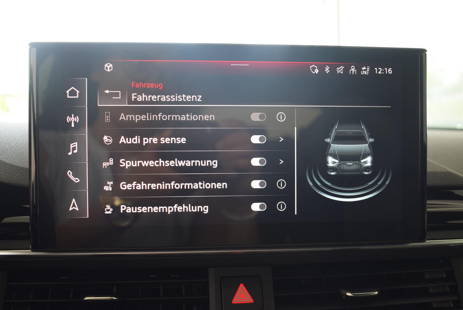 Image about Audi RS 4 Avant TFSI quattro tiptronic