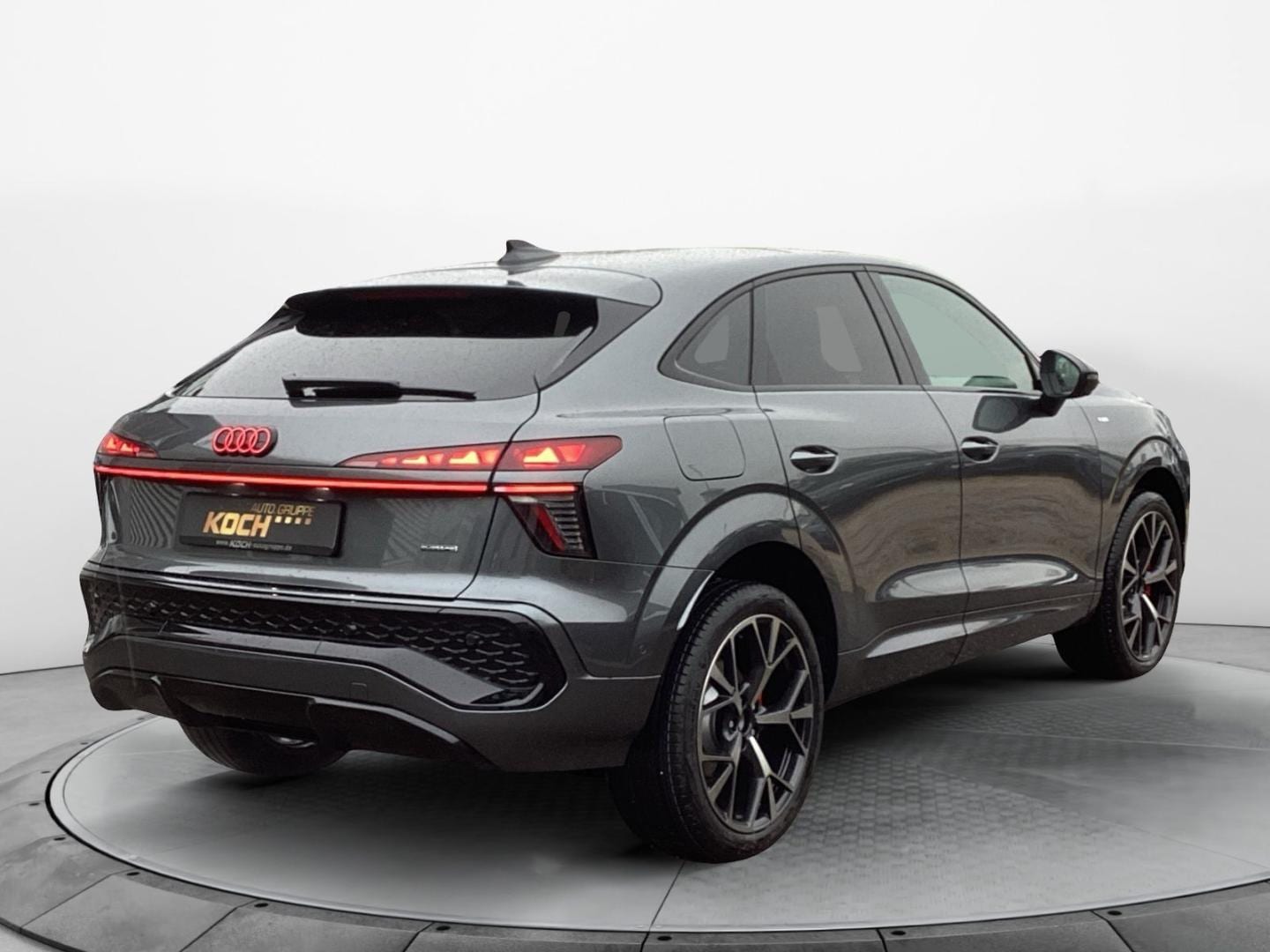 Bild über Audi Q3 Sportback TFSI quattro 150 kW S tronic - für weitere Informationen kontaktieren Sie den Audi Partner