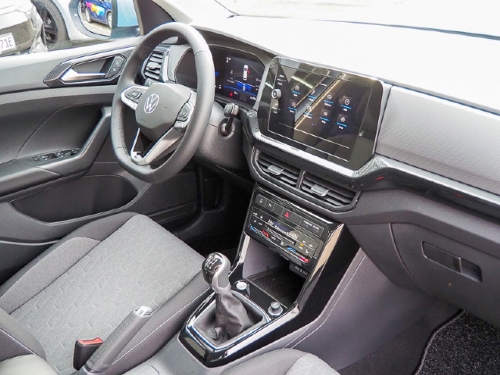 Volkswagen T-Cross – Bild 7