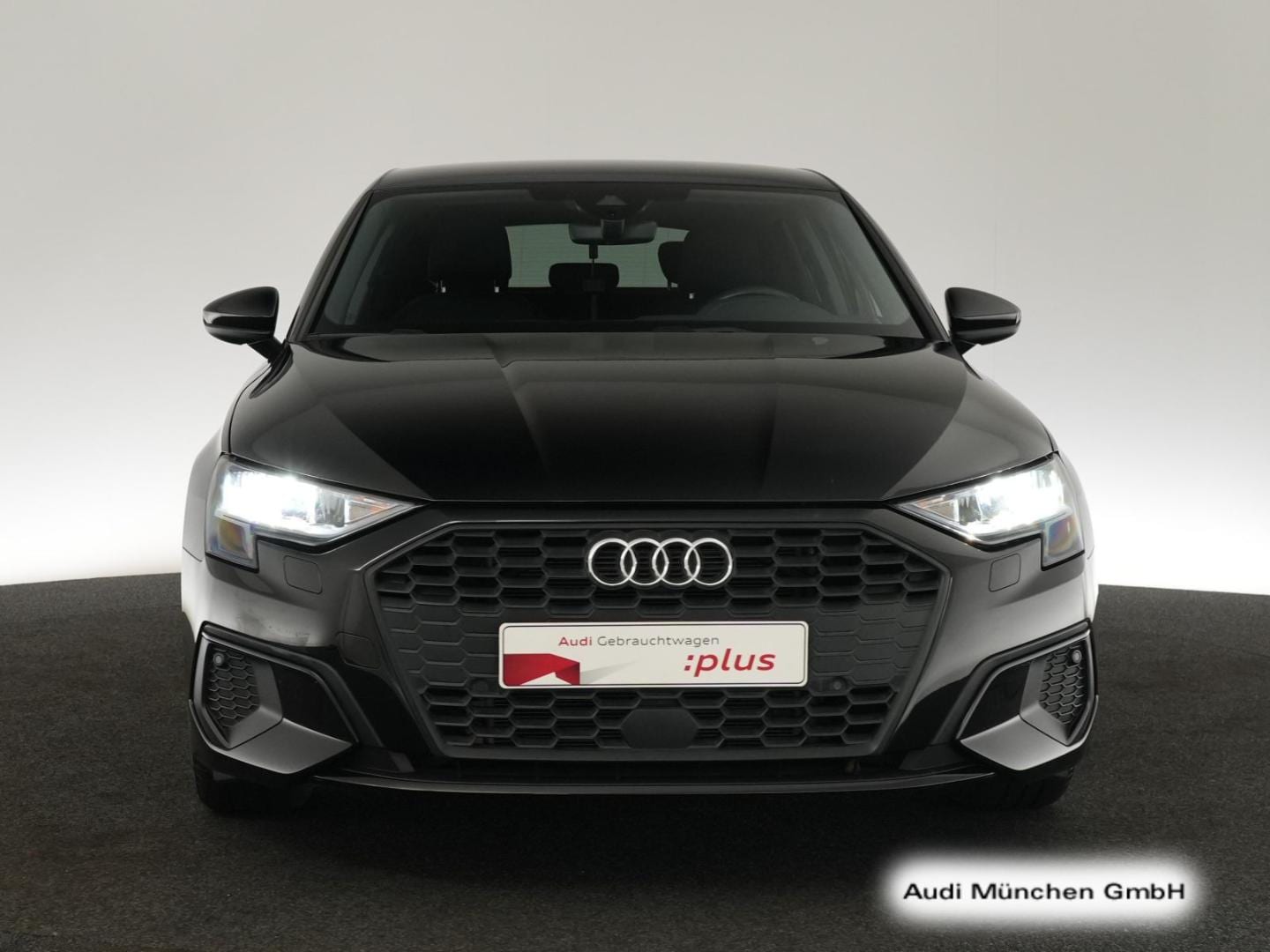 Bild über Audi A3 Sportback 35 TFSI S tronic - für weitere Informationen kontaktieren Sie den Audi Partner