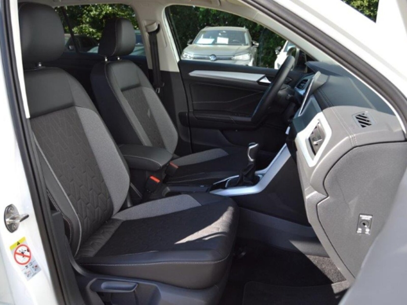 Volkswagen T-Roc – Bild 4