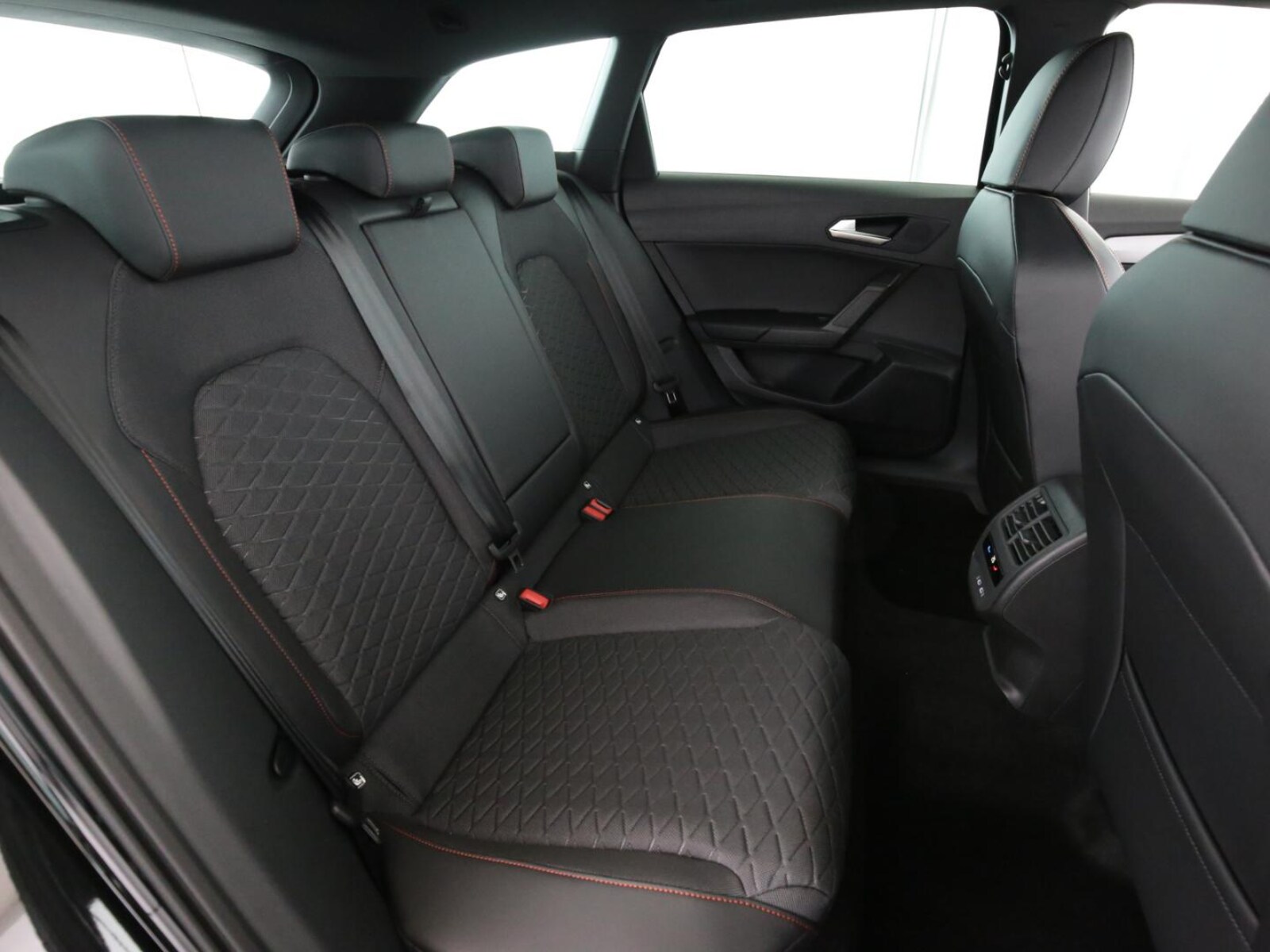 SEAT Leon Sportstourer – Bild 15