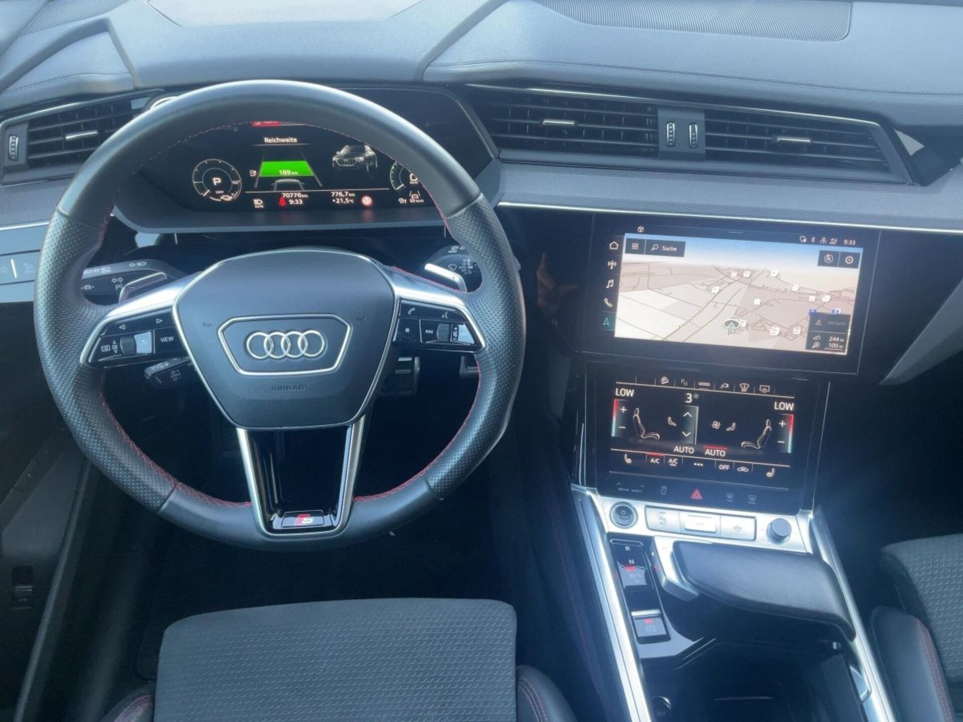 Audi Q8 Sportback e-tron S line